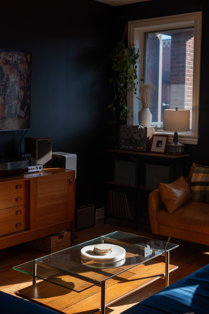 2710 W Chicago Avenue Unit: 3