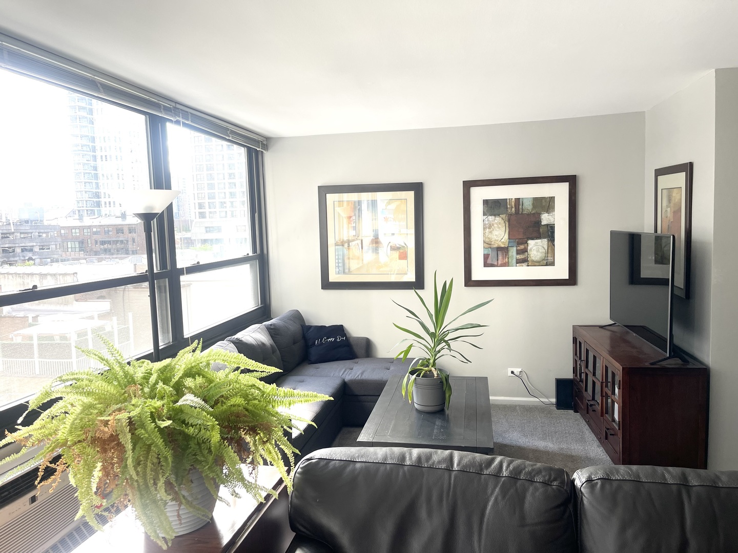 33 E Cedar Street Unit: 6B