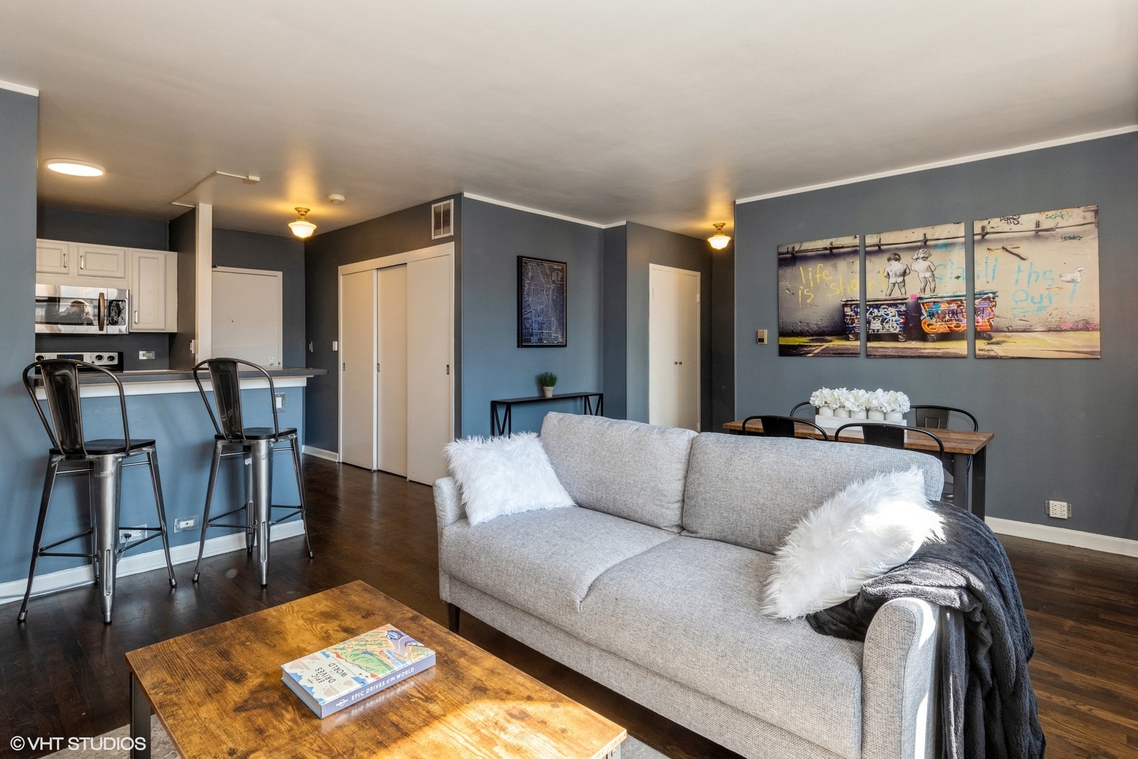 1445 N State Parkway Unit: 806