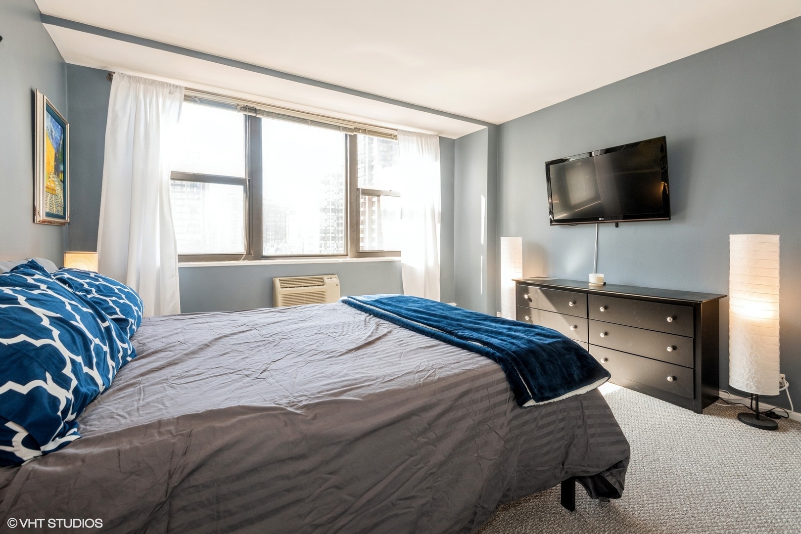 1445 N State Parkway Unit: 806