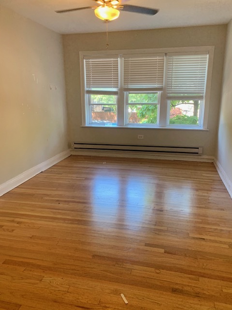 3915 N SOUTHPORT Avenue Unit: 1W