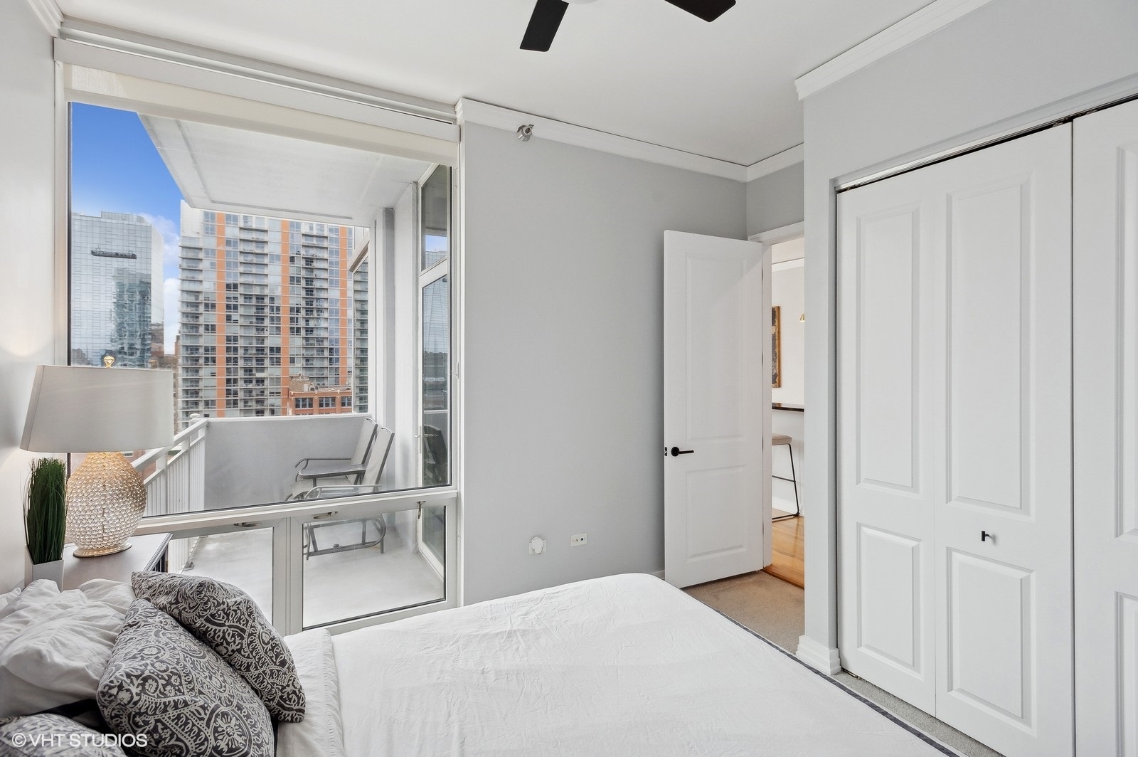 170 W POLK Street Unit: 1408