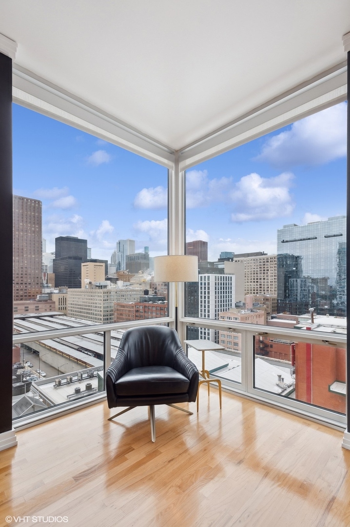 170 W POLK Street Unit: 1408