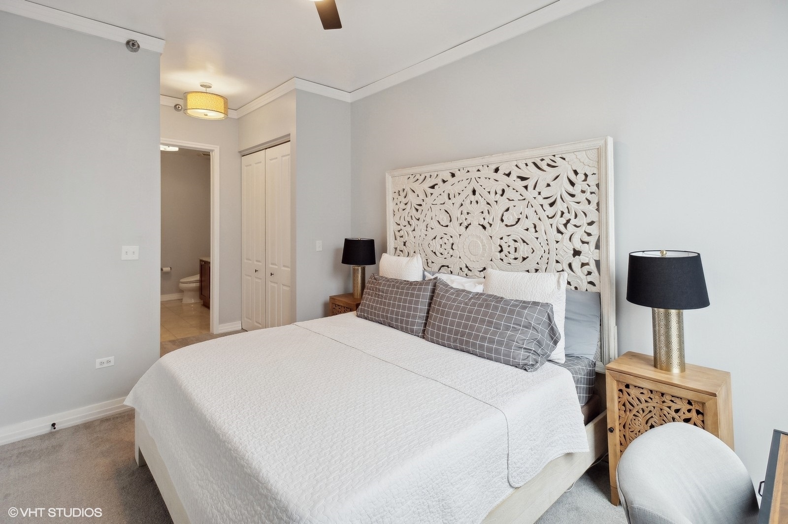 170 W POLK Street Unit: 1408