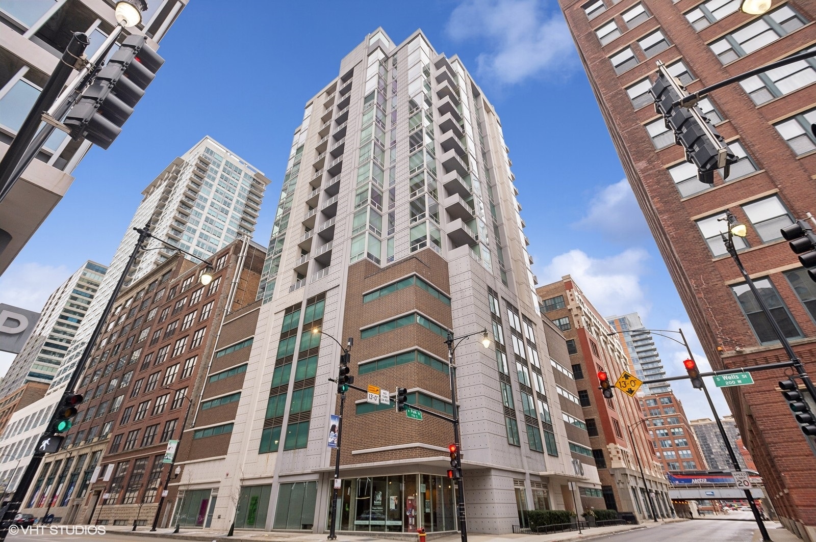 170 W POLK Street Unit: 1408
