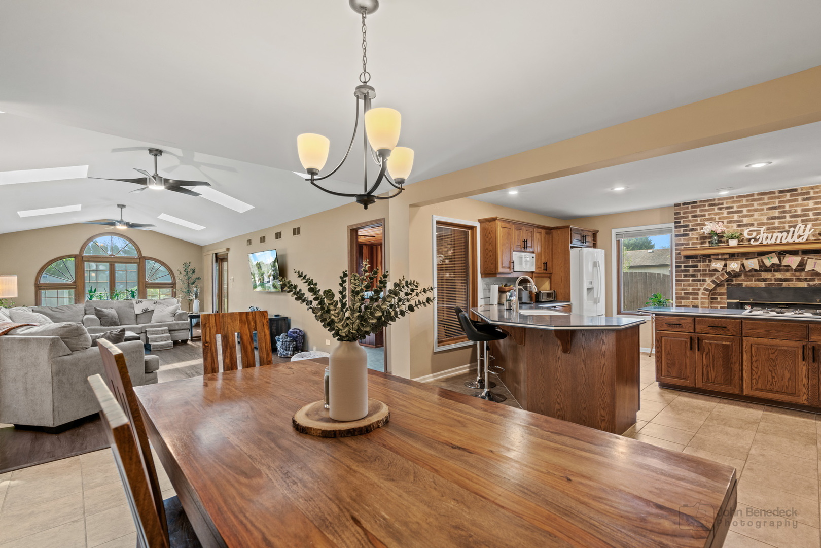 1223 N Itasca Road