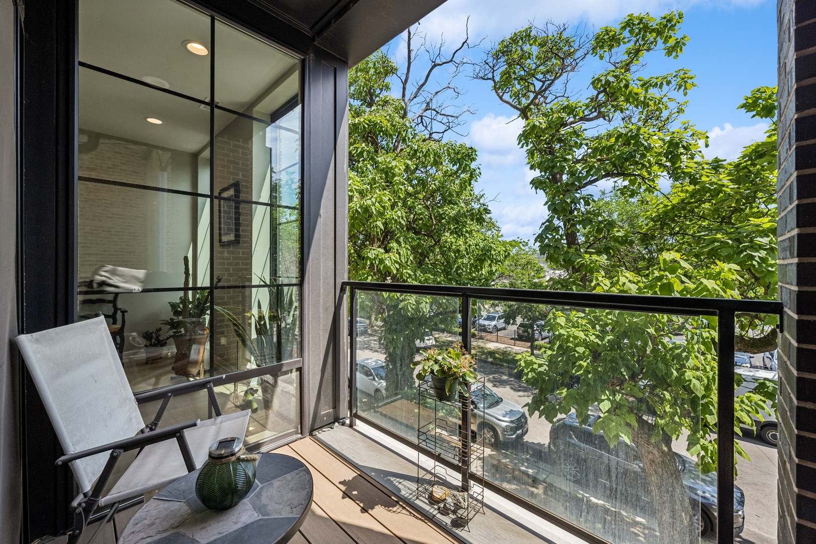 1840 W Grace Street Unit: 2W