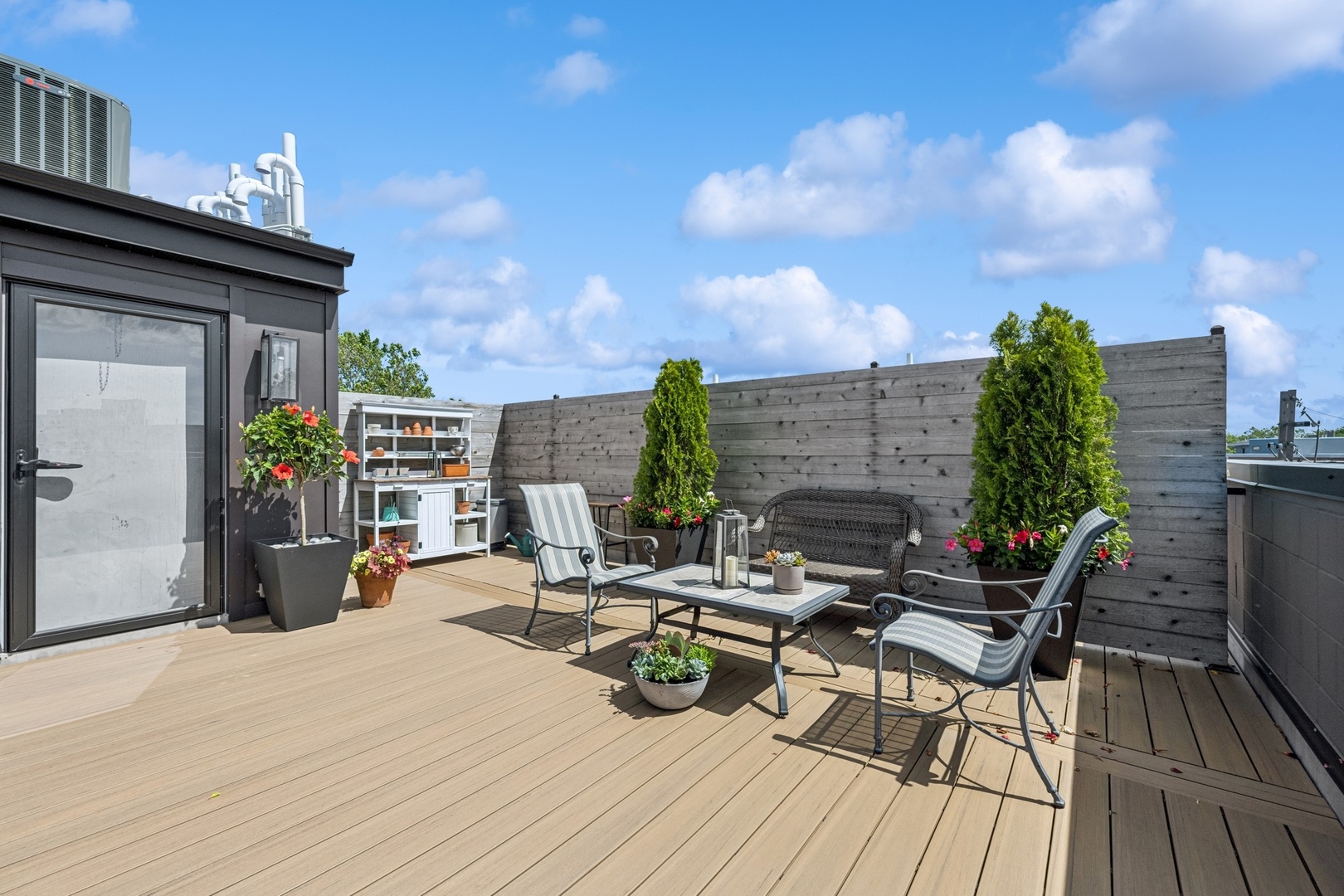 1840 W Grace Street Unit: 2W