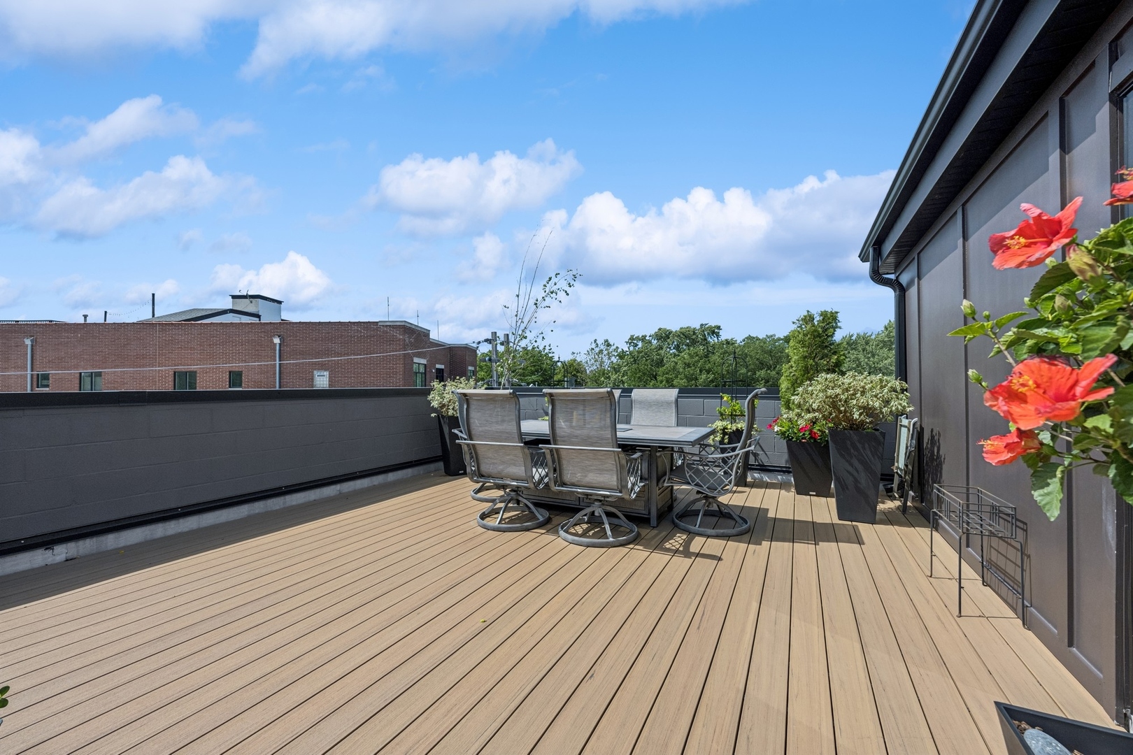 1840 W Grace Street Unit: 2W