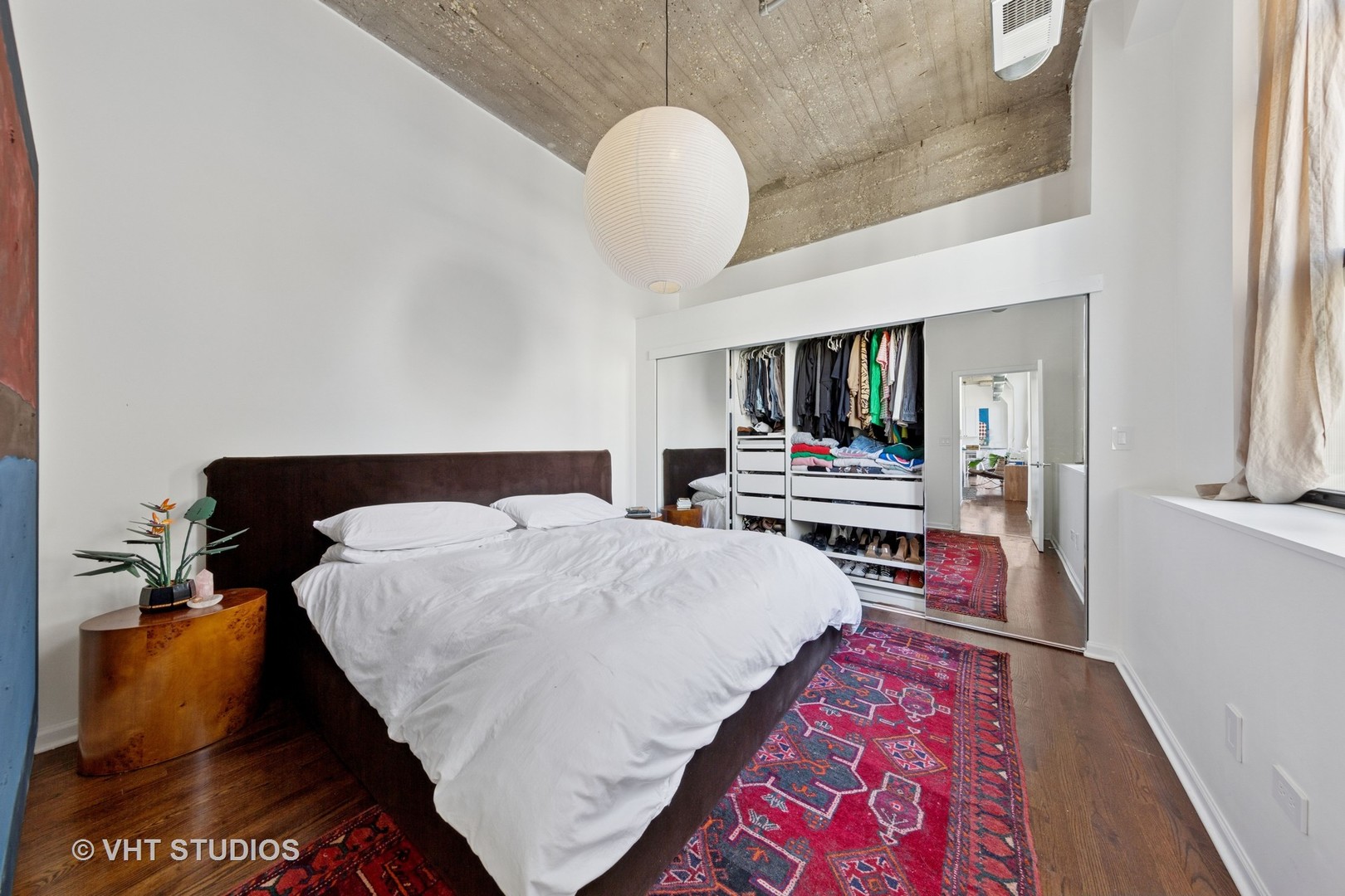 758 N Larrabee Street Unit: 830