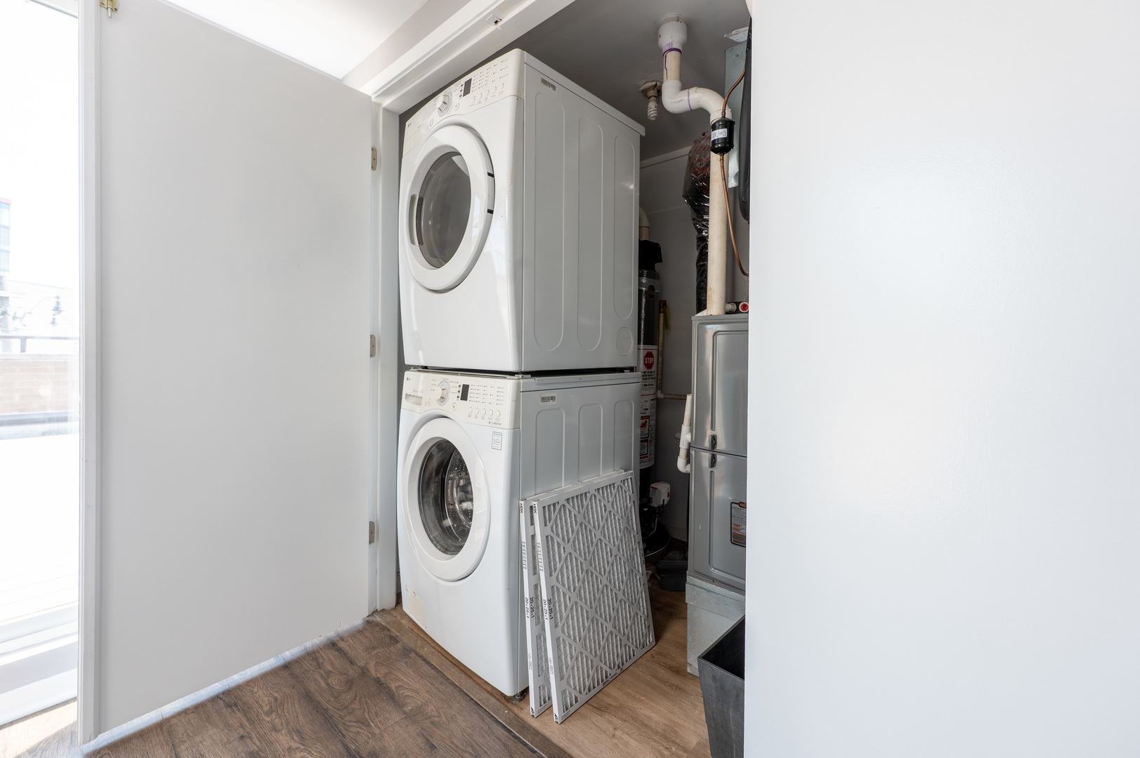 937 W Wrightwood Avenue Unit: C