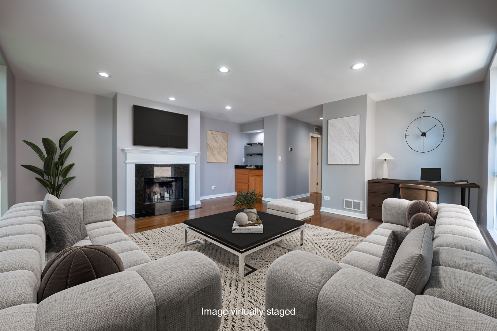 937 W Wrightwood Avenue Unit: C