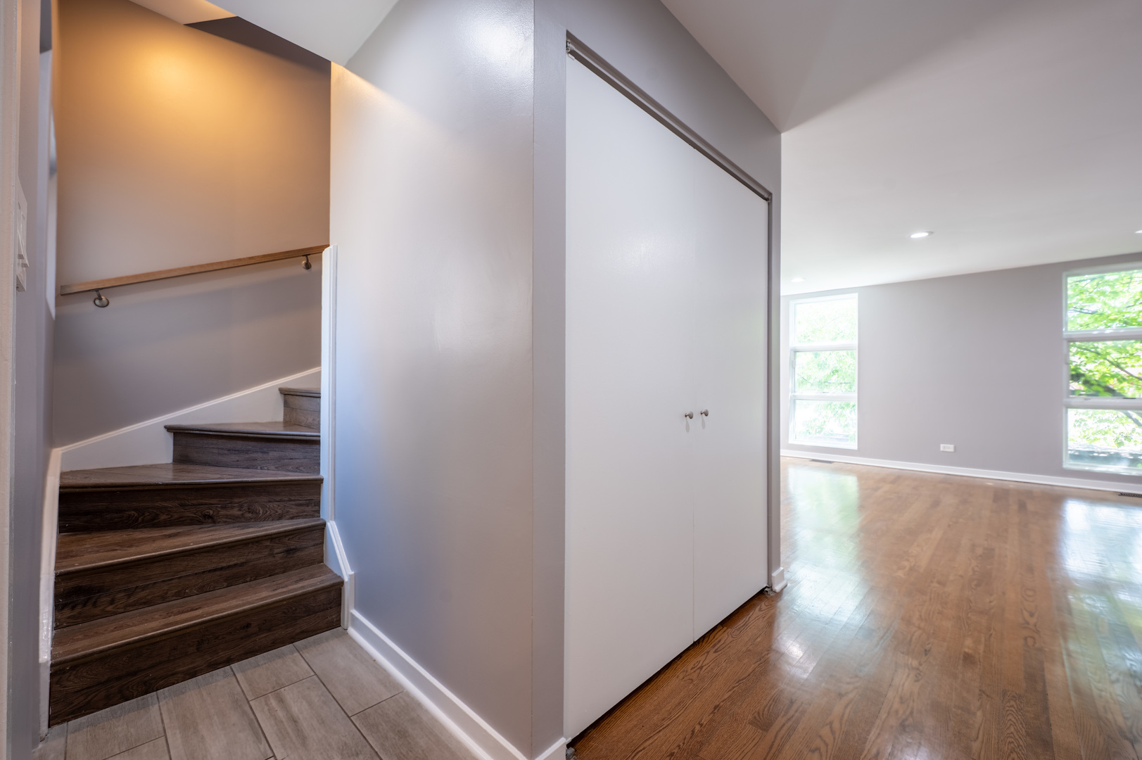 937 W Wrightwood Avenue Unit: C