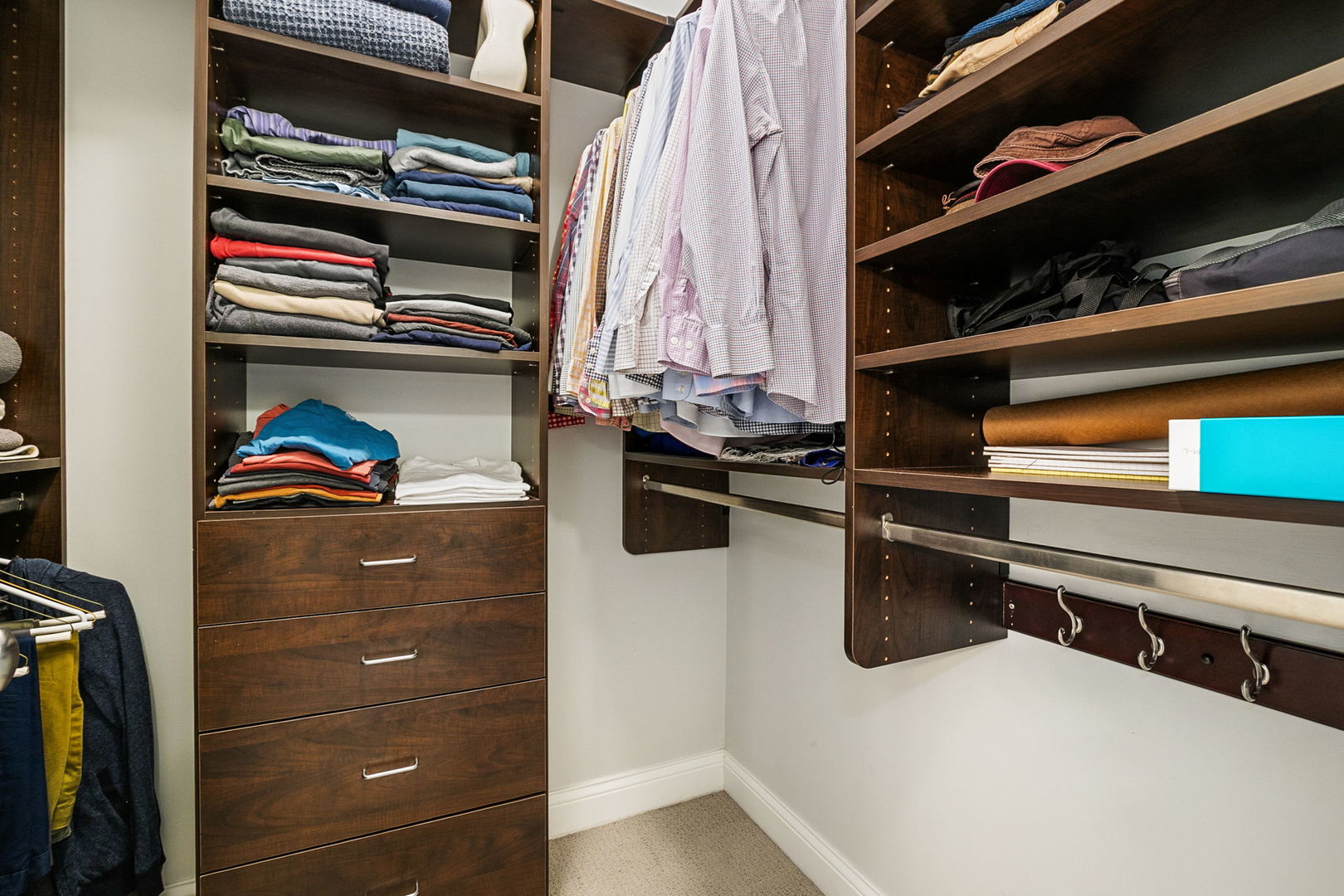 2014 N SEMINARY Avenue Unit: 1