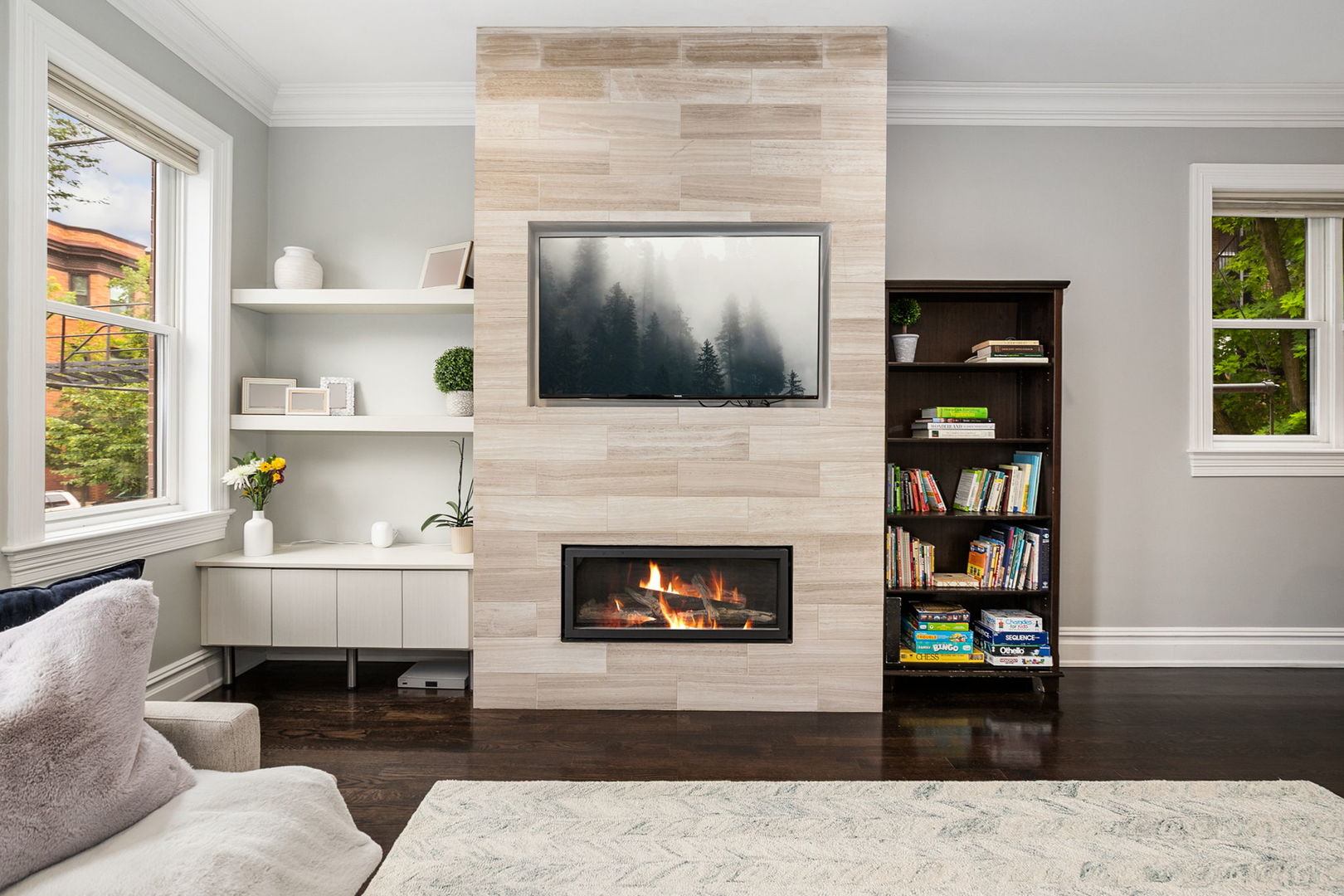 2014 N SEMINARY Avenue Unit: 1