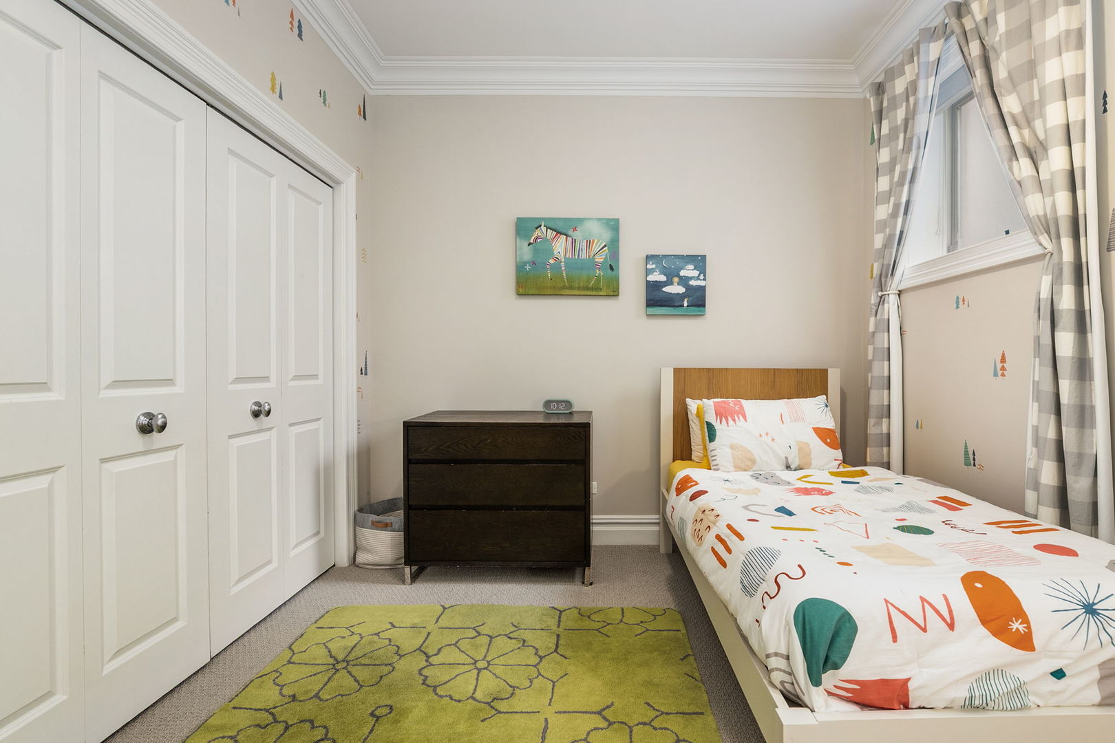 2014 N SEMINARY Avenue Unit: 1