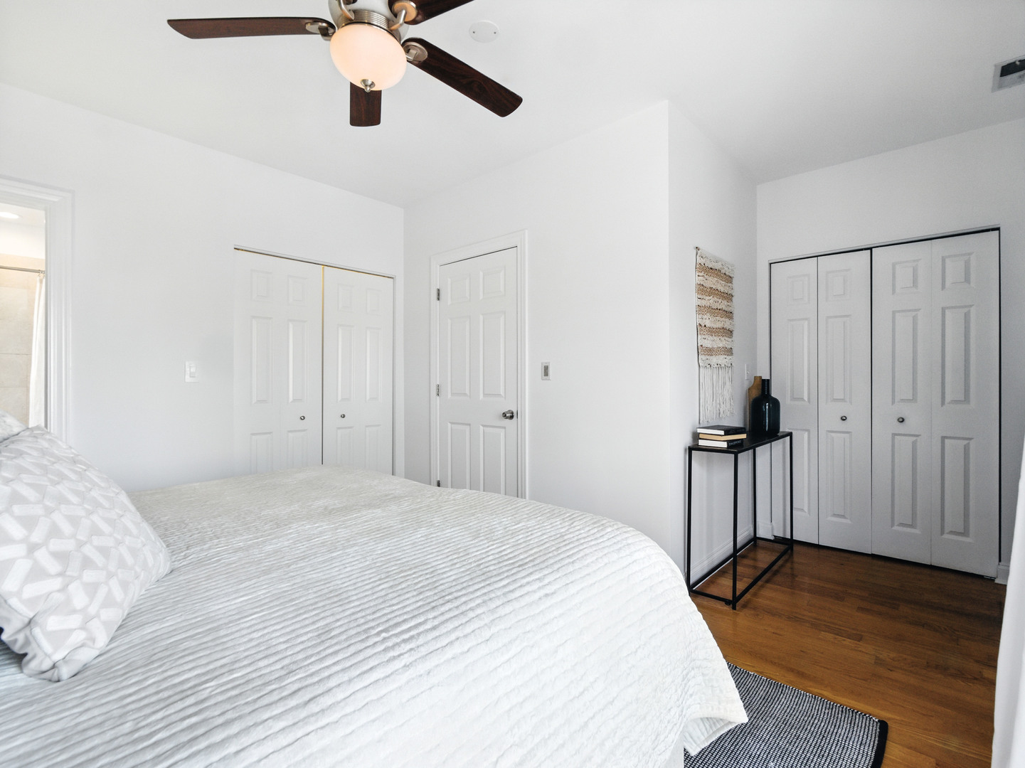 1627 N Fairfield Avenue Unit: 2