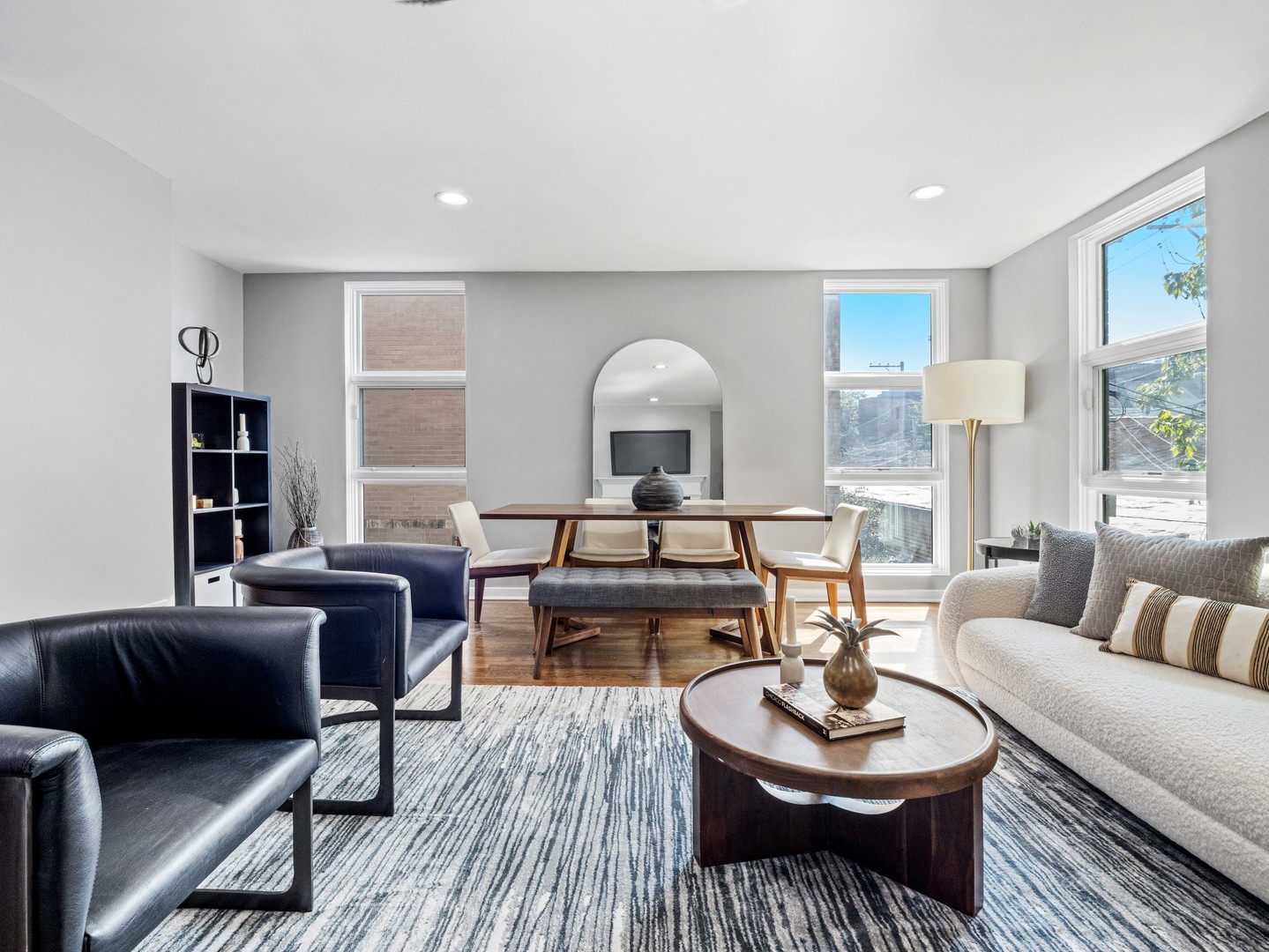 937 W Wrightwood Avenue Unit: C