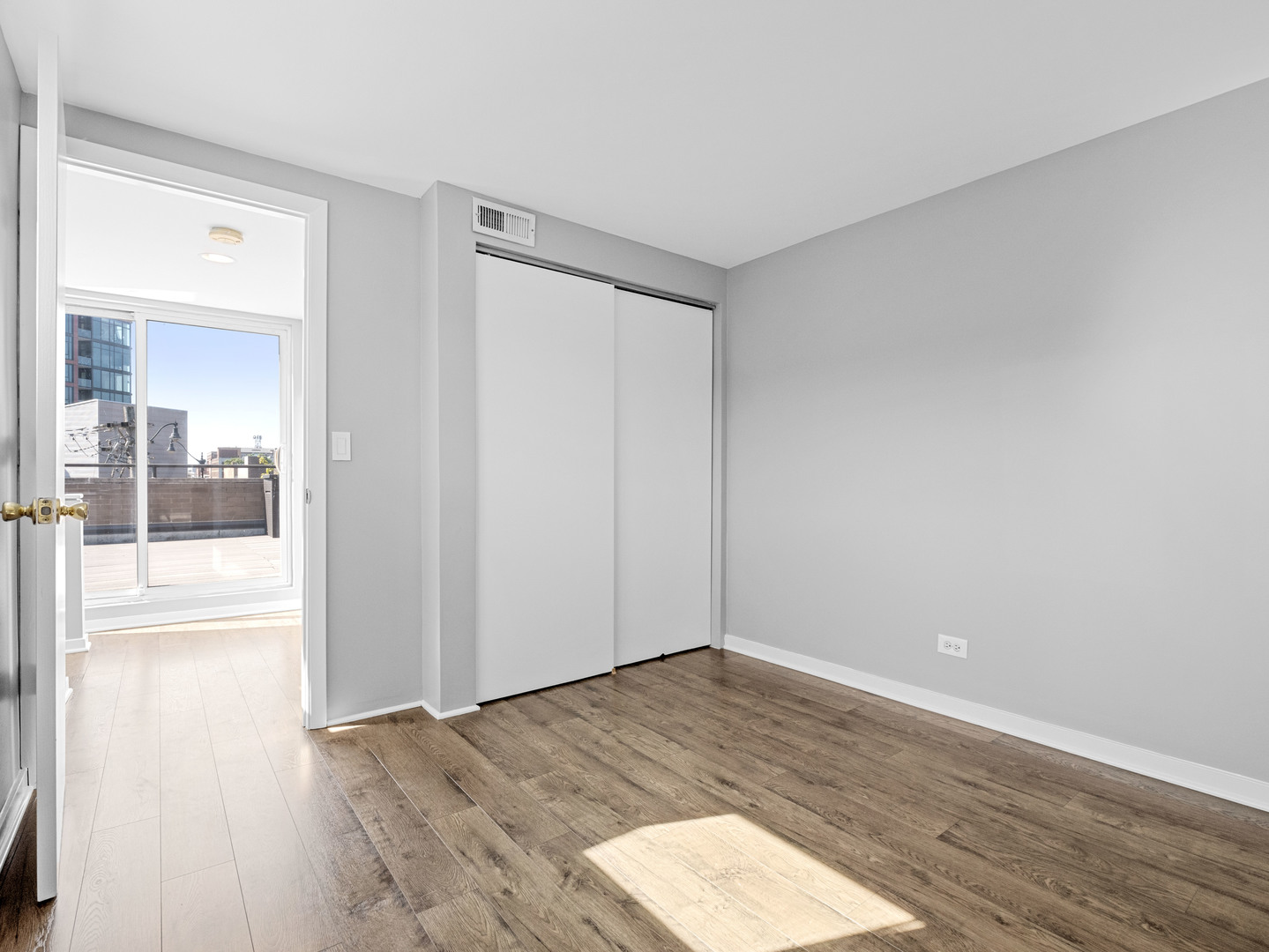 937 W Wrightwood Avenue Unit: C