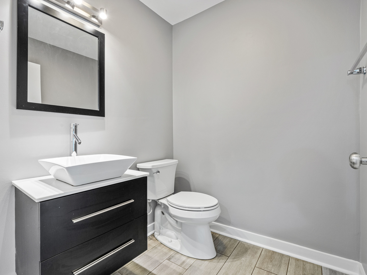 937 W Wrightwood Avenue Unit: C