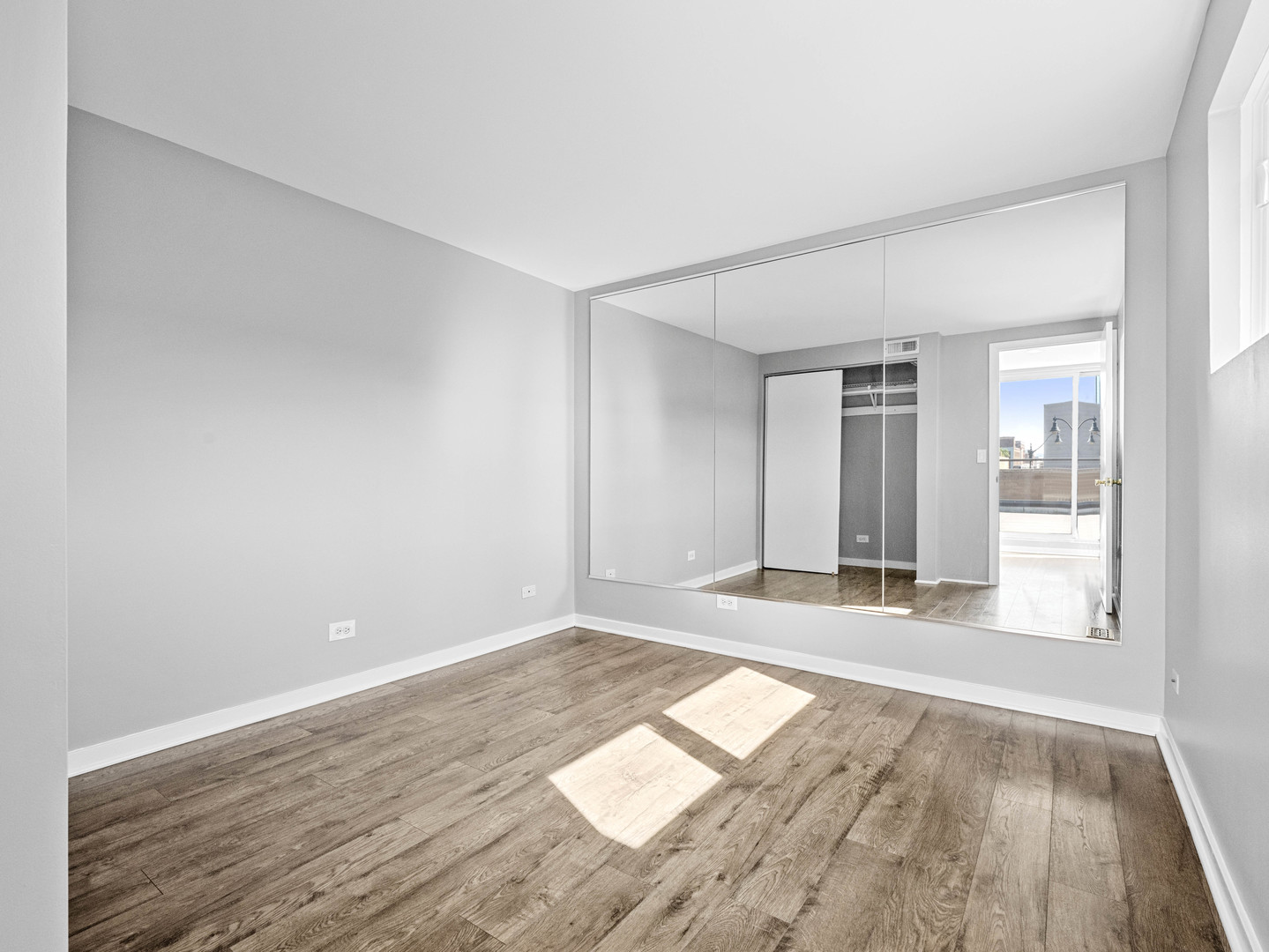 937 W Wrightwood Avenue Unit: C