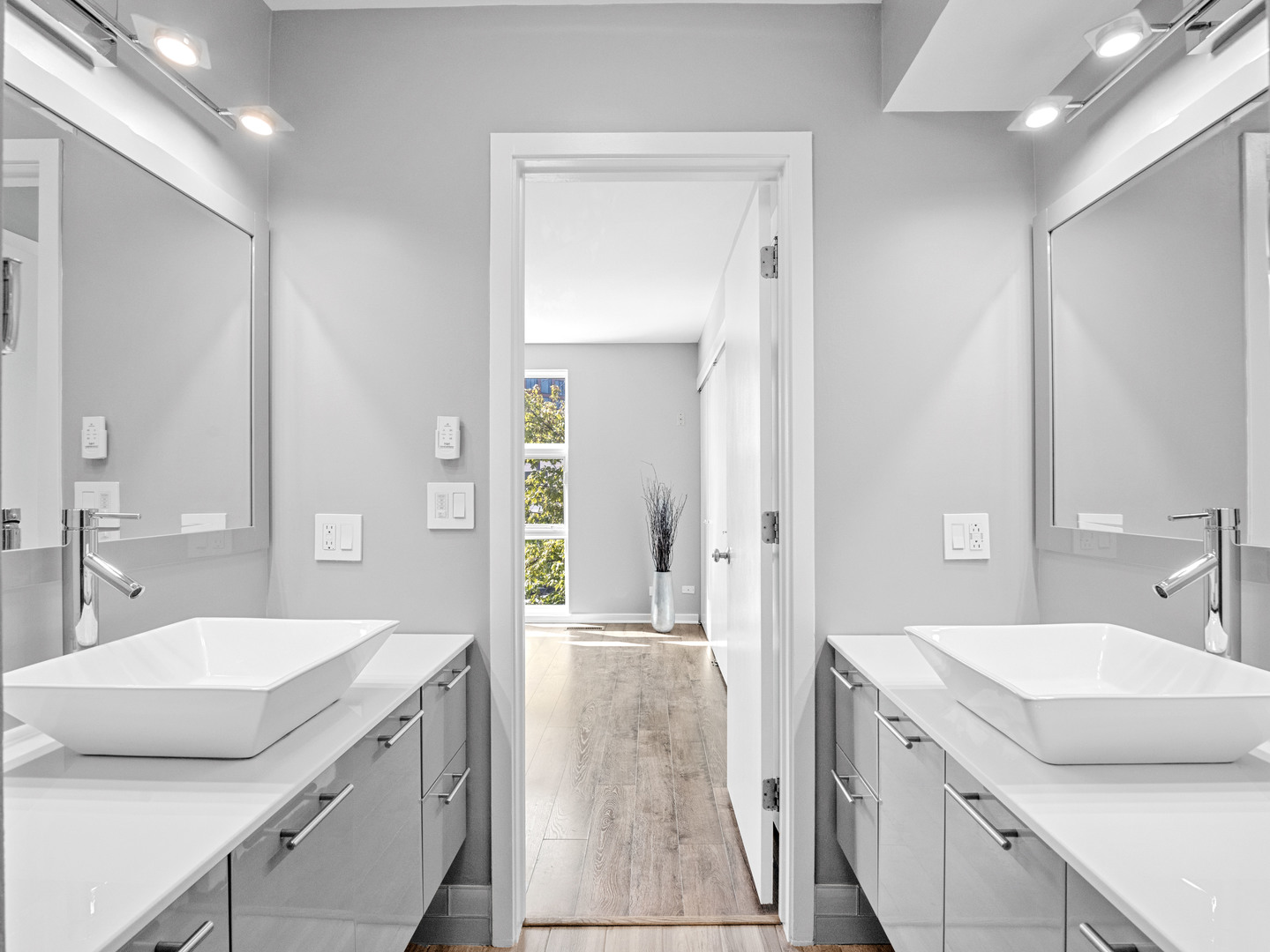 937 W Wrightwood Avenue Unit: C