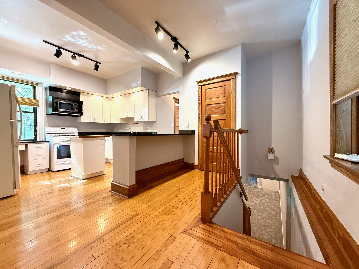 1901 N Hoyne Avenue Unit: 1
