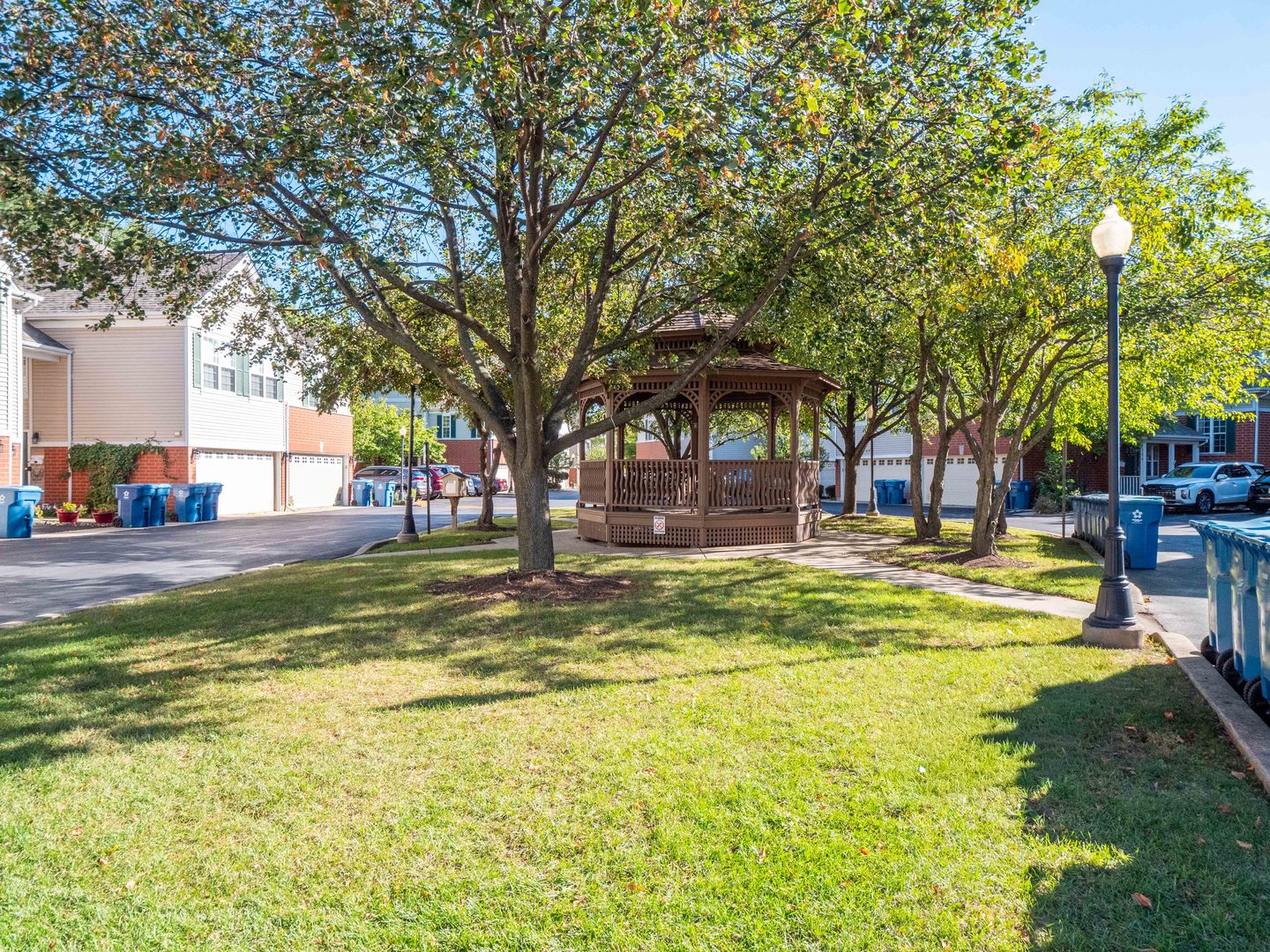 3809 N Milwaukee Avenue Unit: H