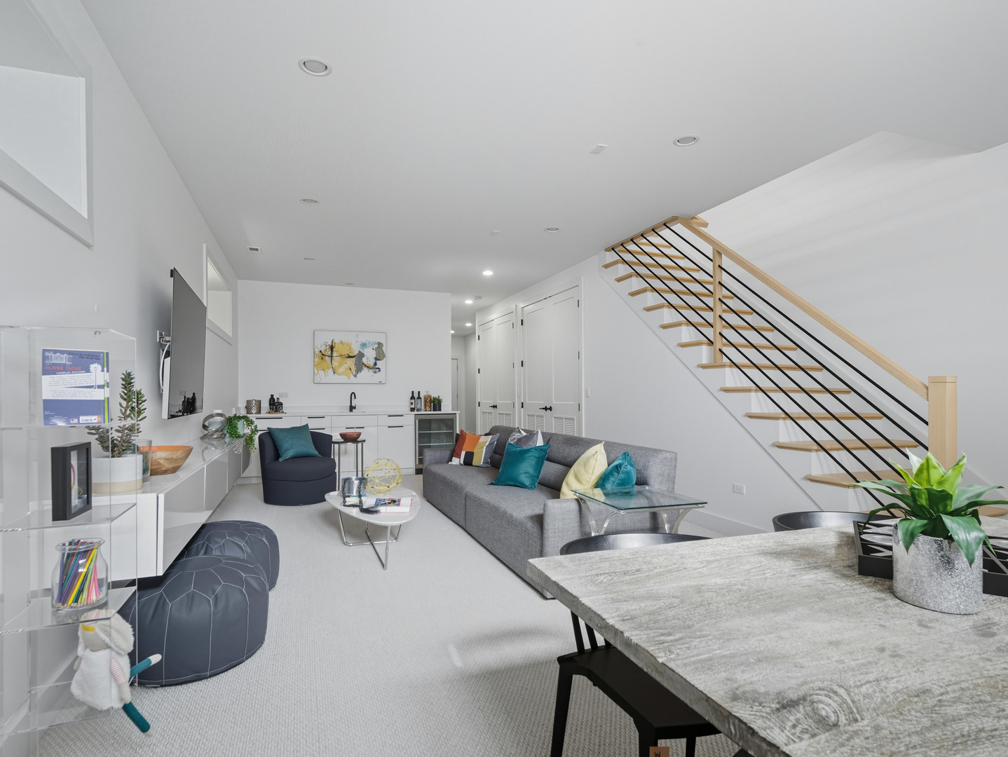 2906 N Woodard Street