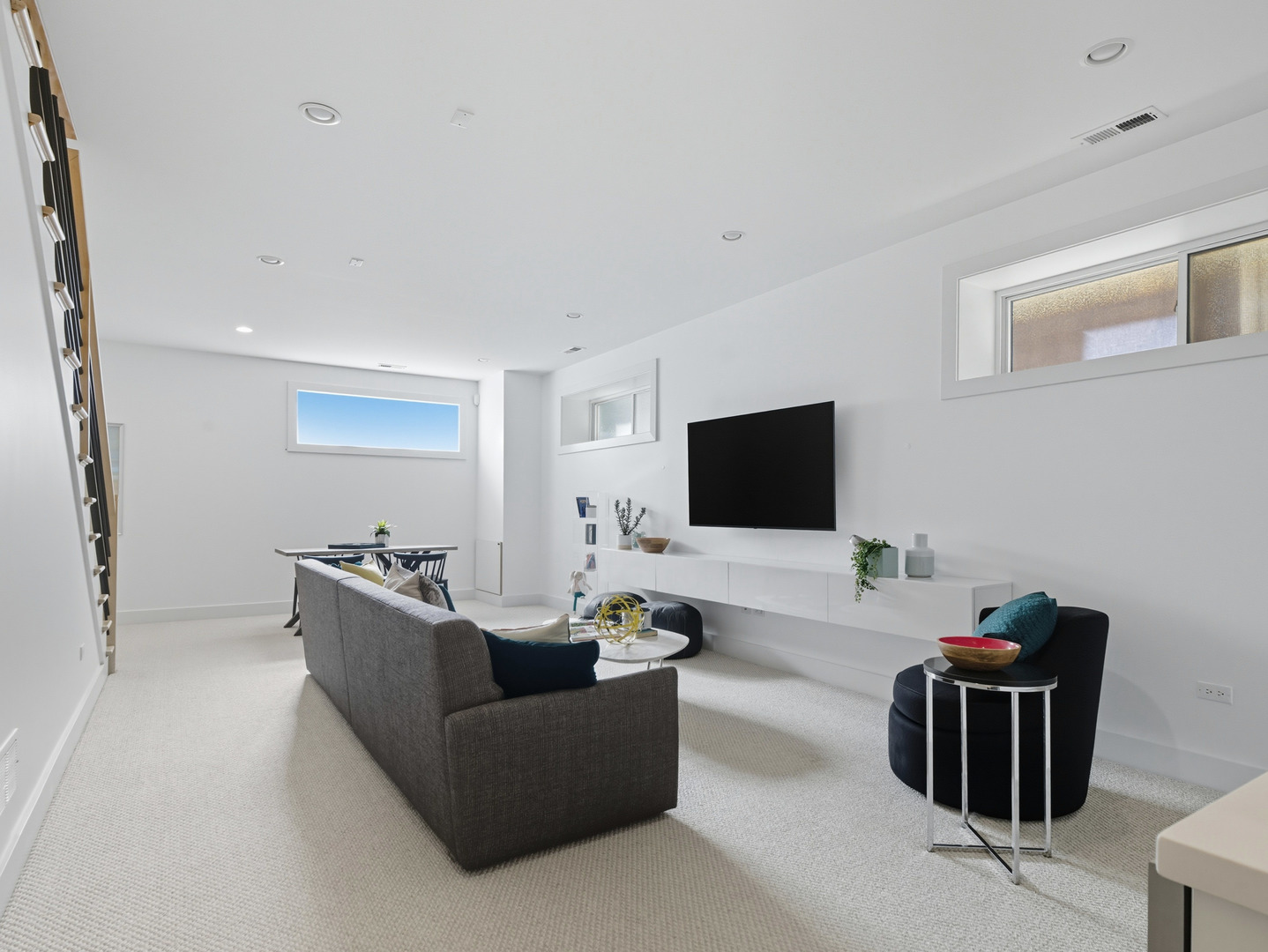 2906 N Woodard Street