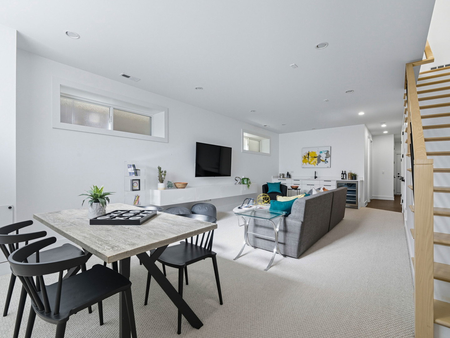 2906 N Woodard Street