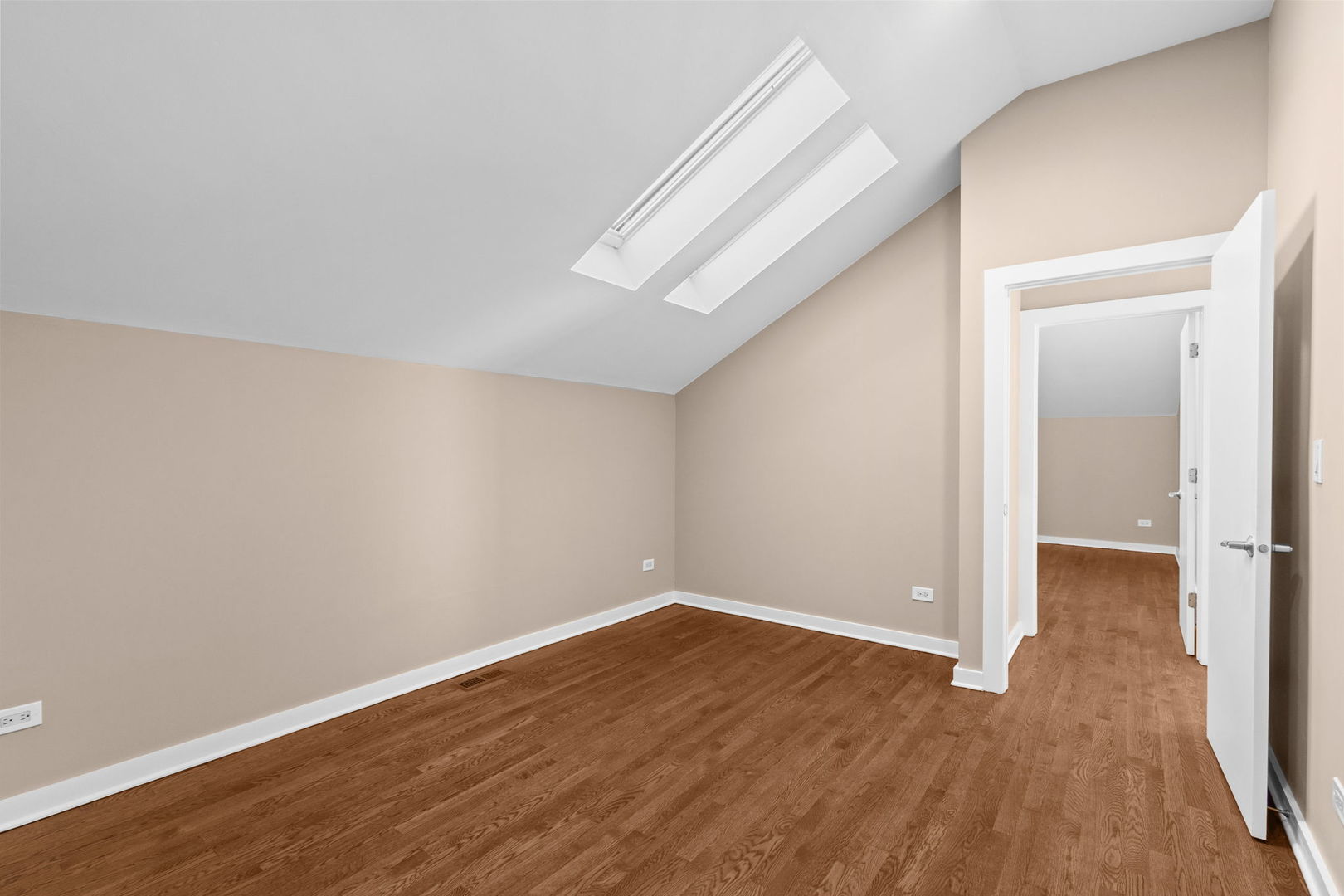 2150 W NORTH Avenue Unit: 2