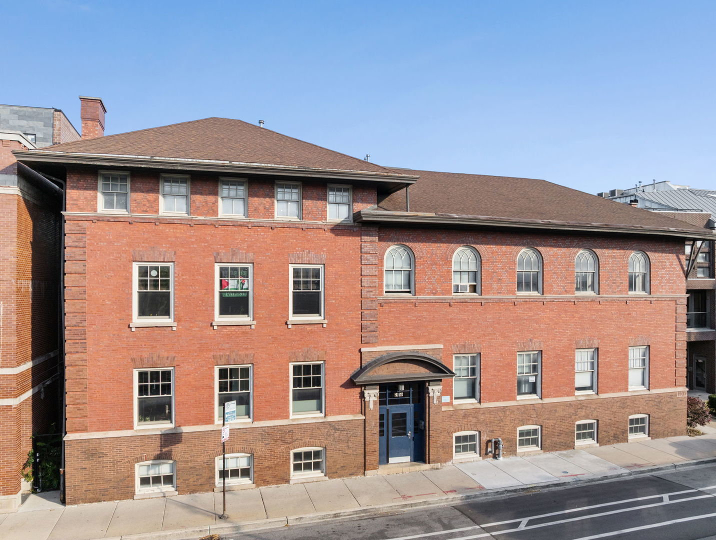 2150 W NORTH Avenue Unit: 2