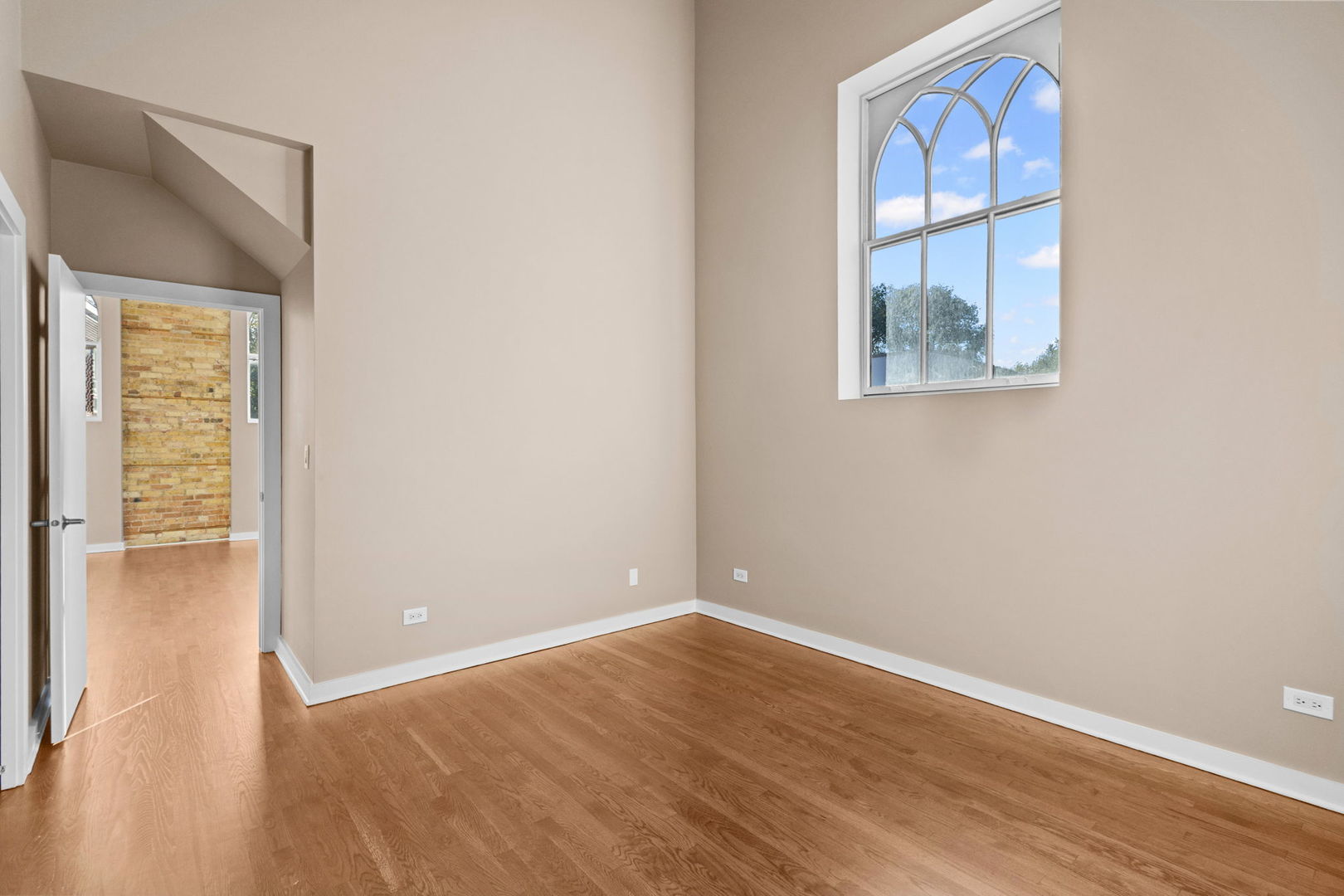 2150 W NORTH Avenue Unit: 2