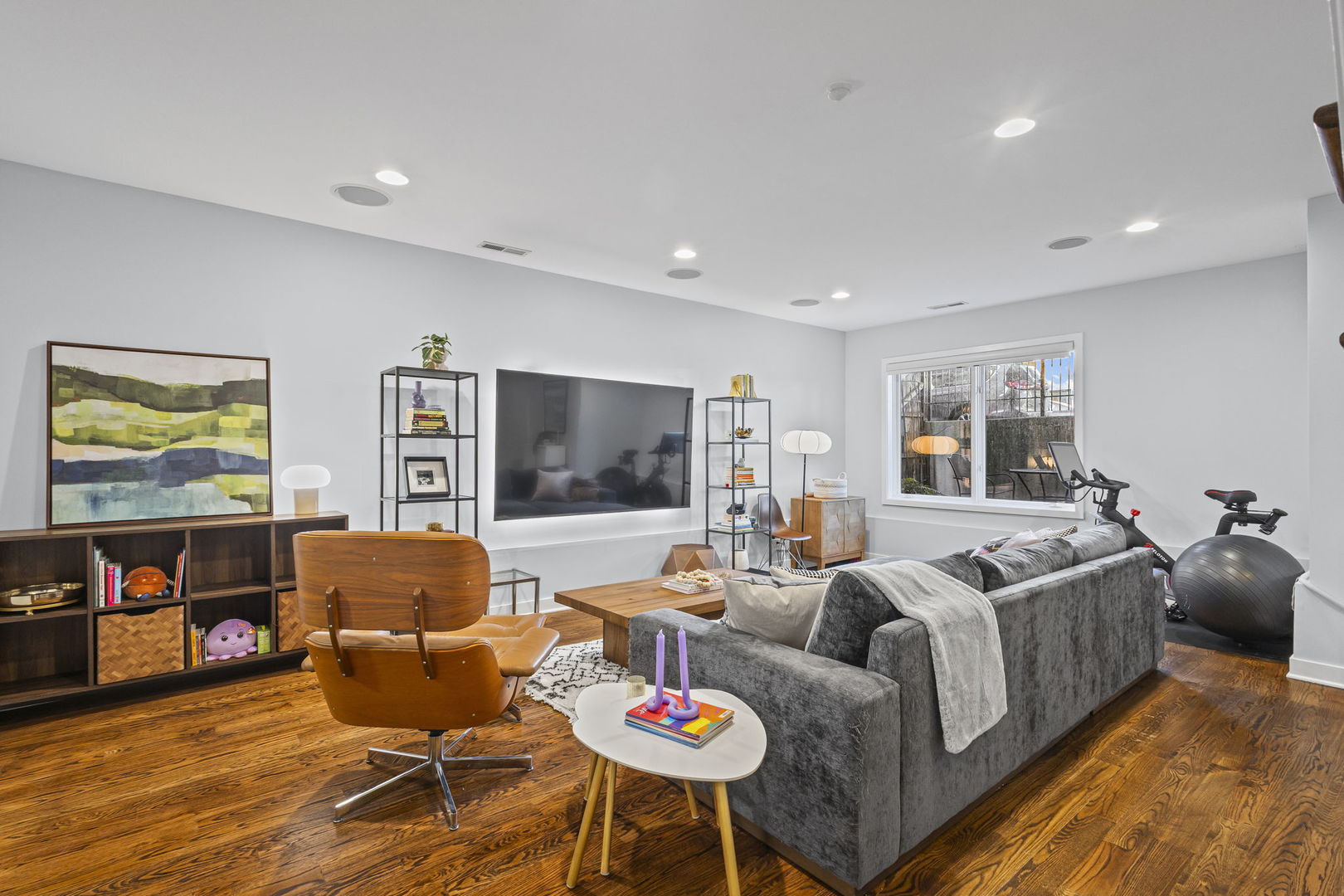 1621 W Pierce Avenue Unit: 1