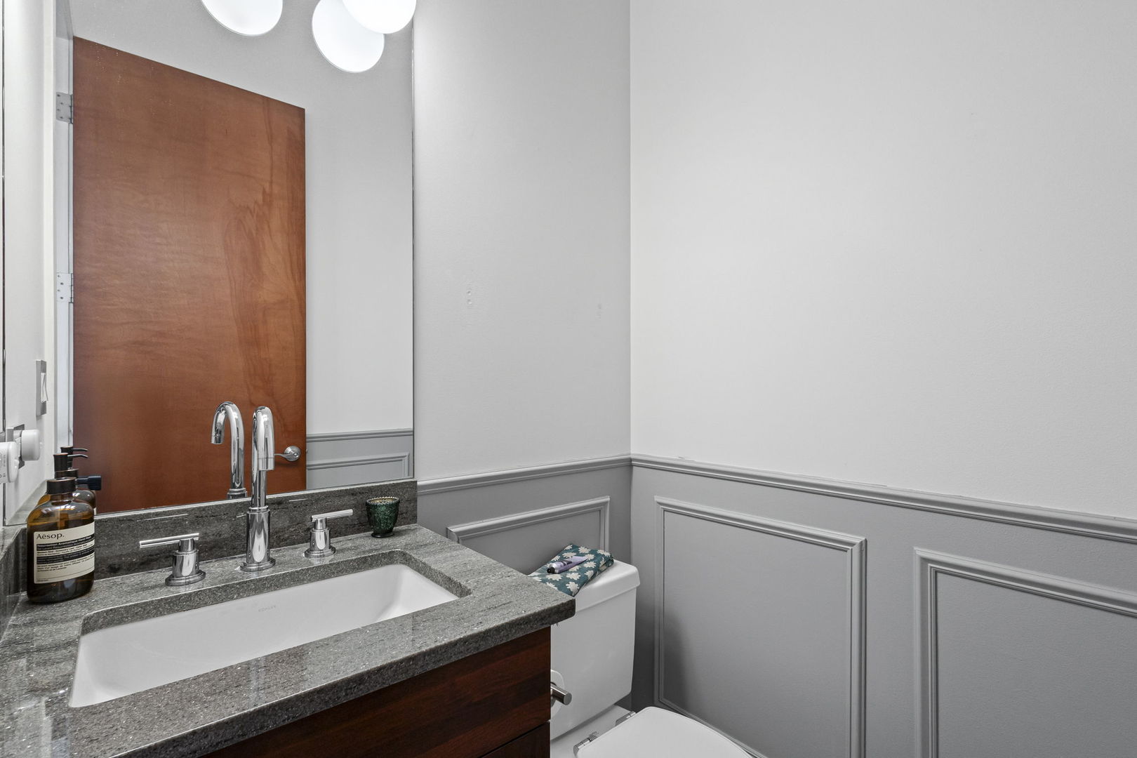 1621 W Pierce Avenue Unit: 1