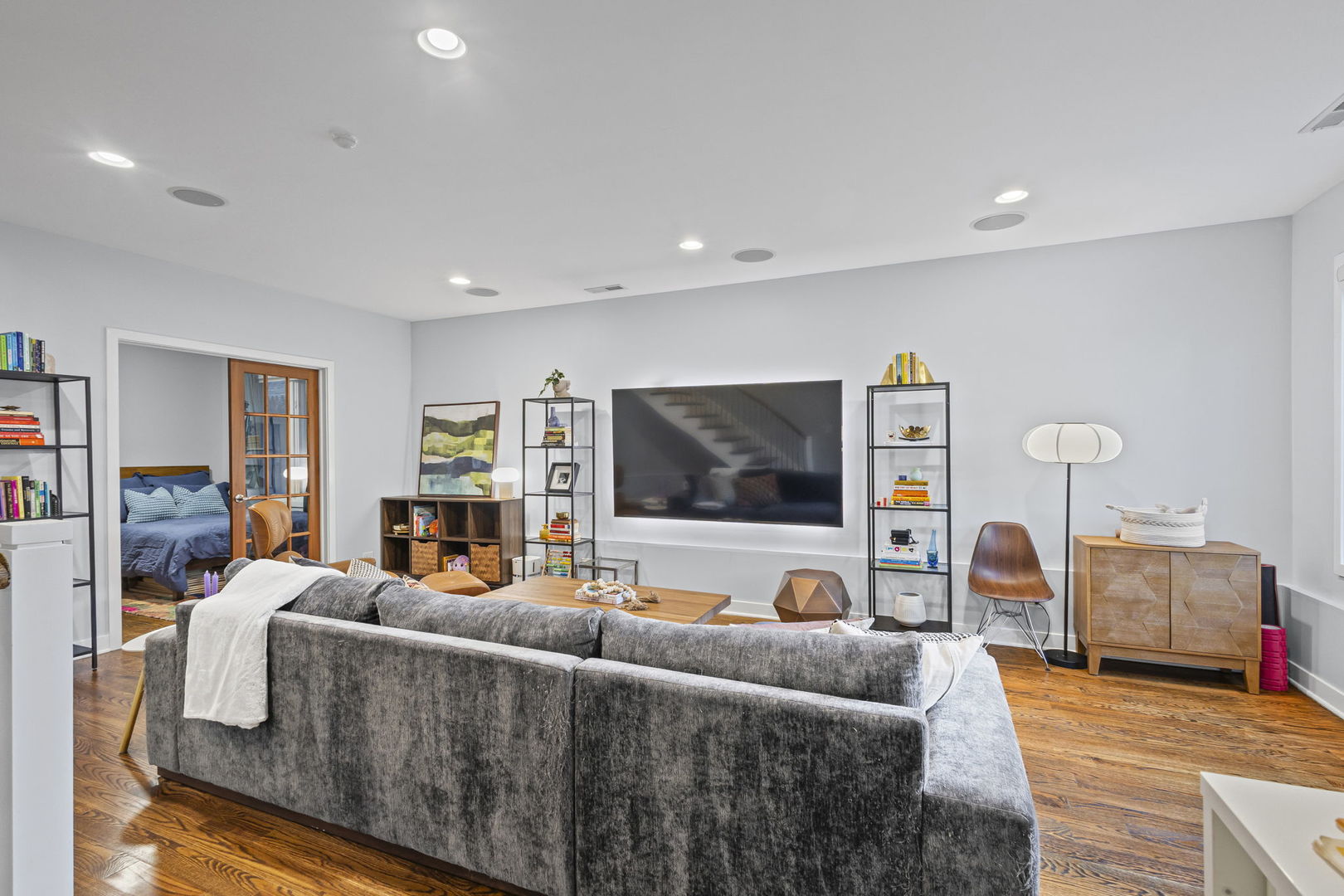 1621 W Pierce Avenue Unit: 1