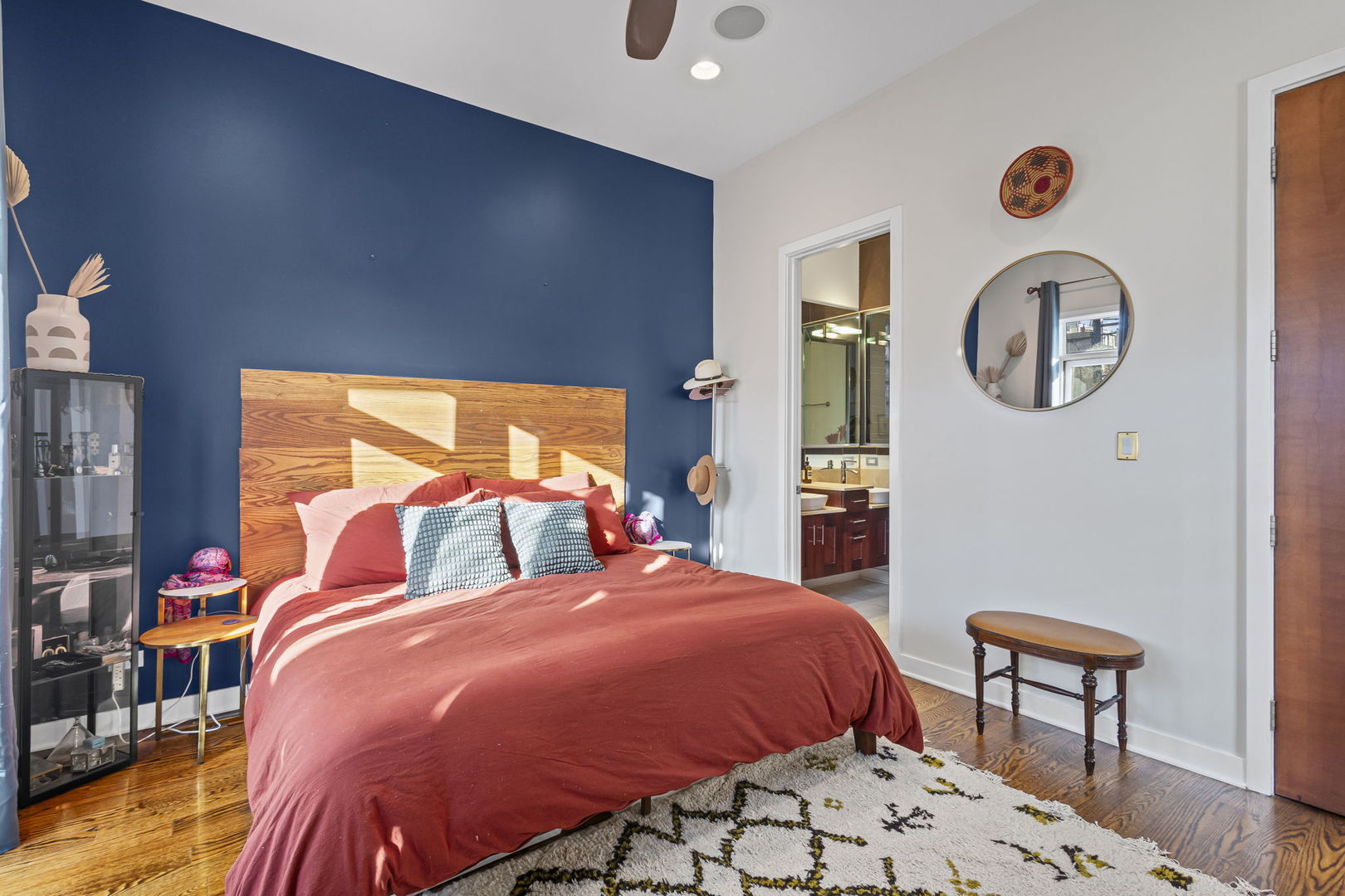 1621 W Pierce Avenue Unit: 1
