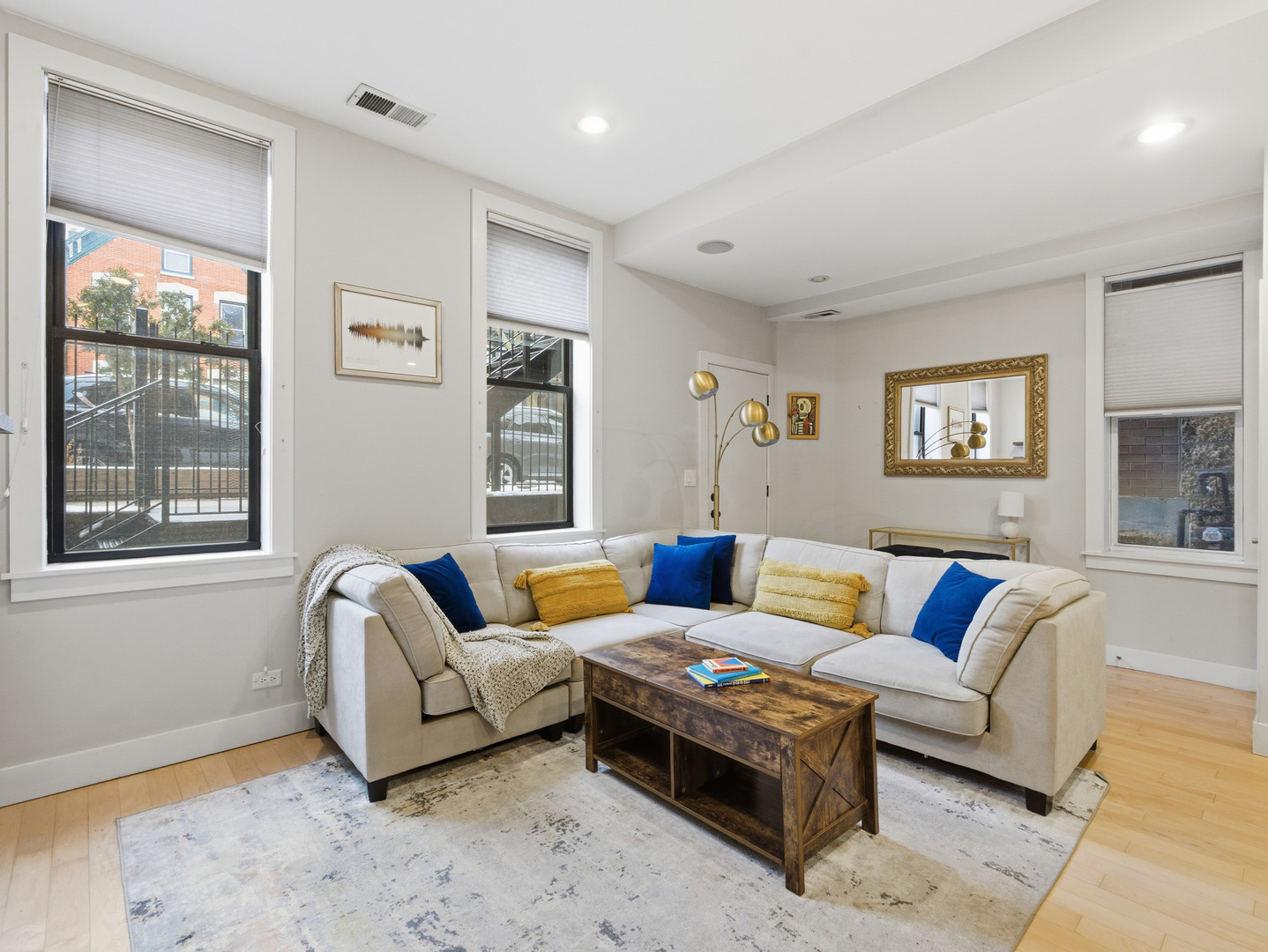 1523 N Wood Street Unit: 1