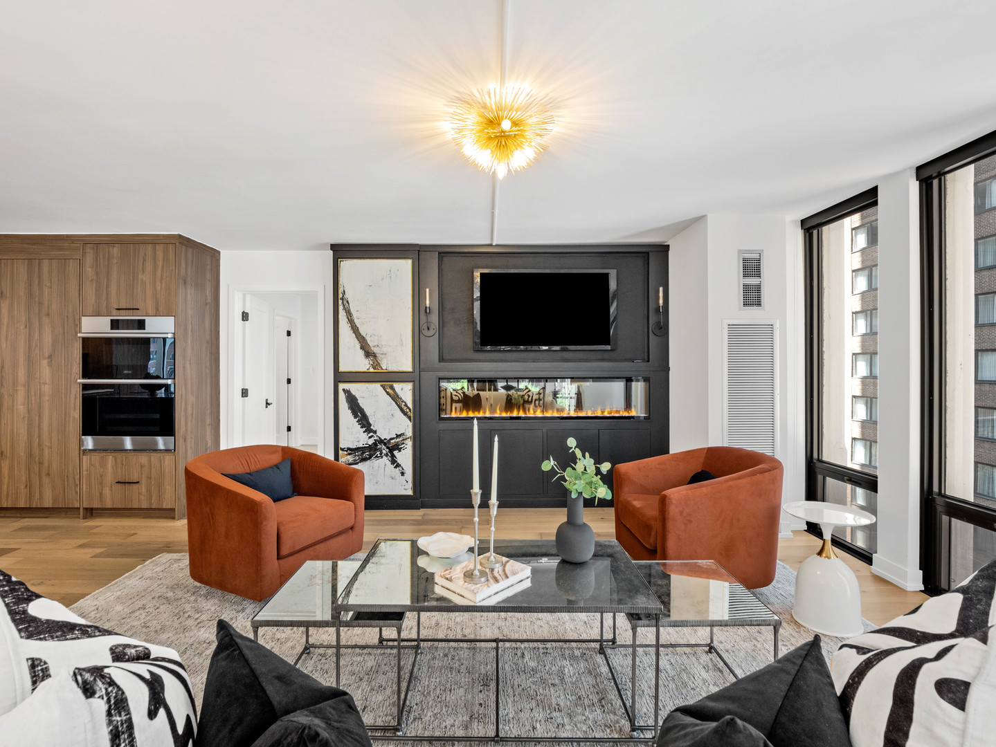 200 E Delaware Place Unit: 8-9C