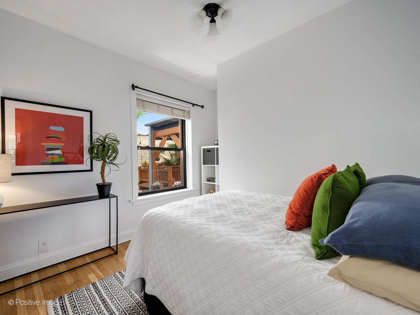 1310 W Montrose Avenue Unit: 3