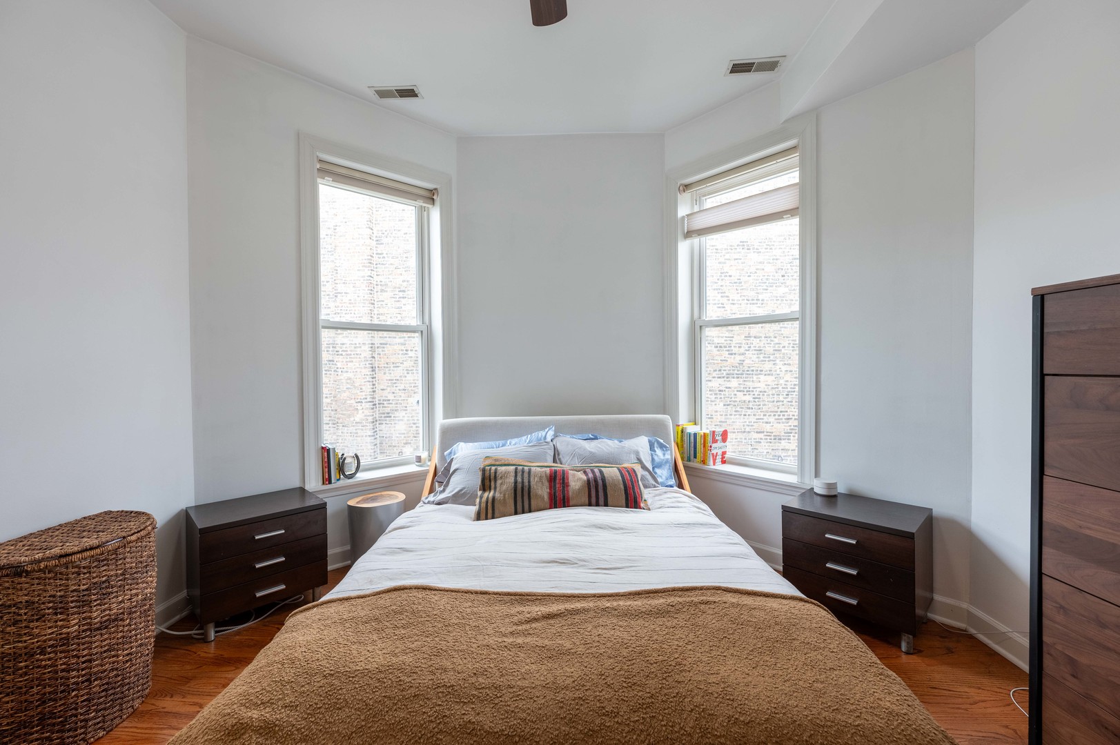 3233 W Palmer Street Unit: 2