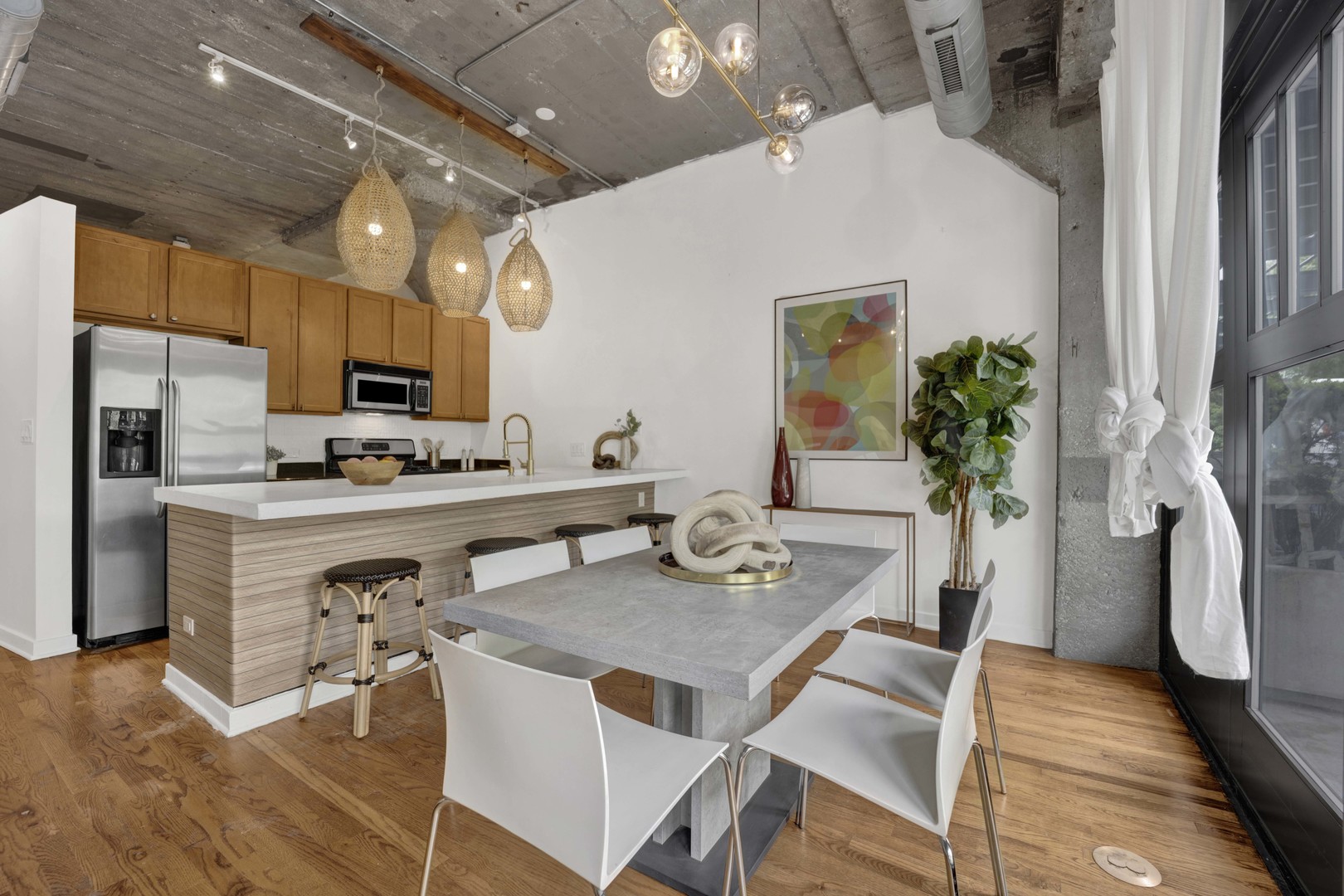 1033 W 14TH Place Unit: 115