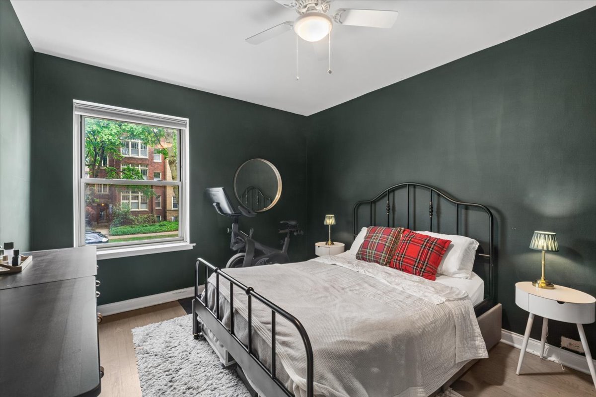 4939 N Wolcott Avenue Unit: 1A