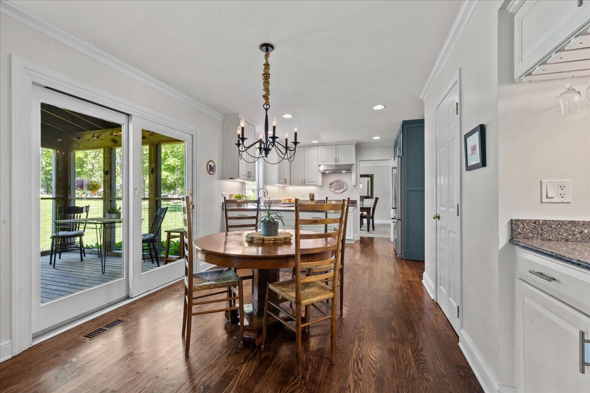 280 Hickory Court
