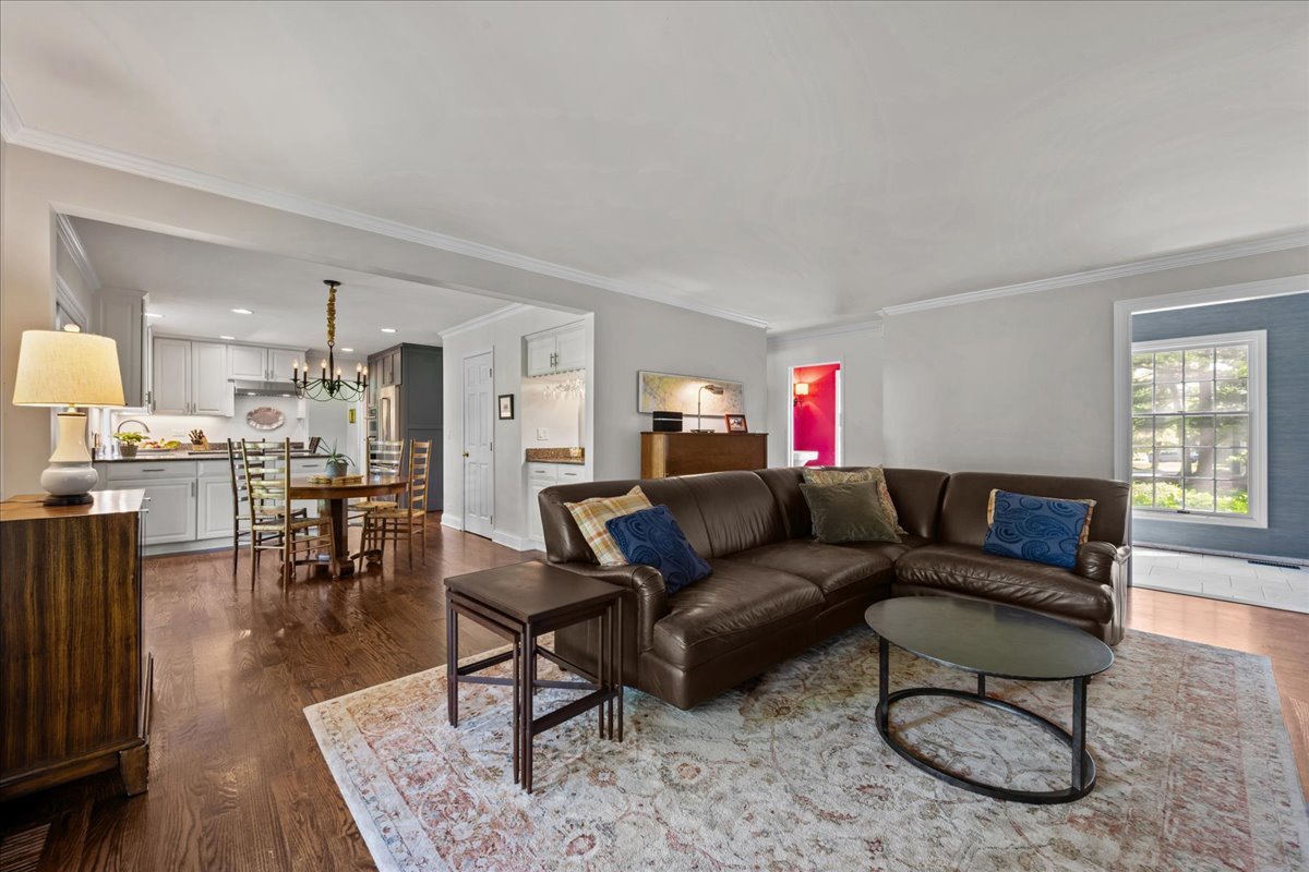280 Hickory Court