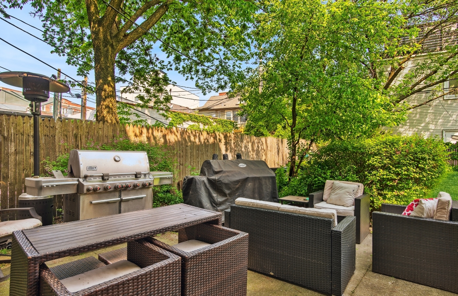 560 W Roscoe Street Unit: 3E