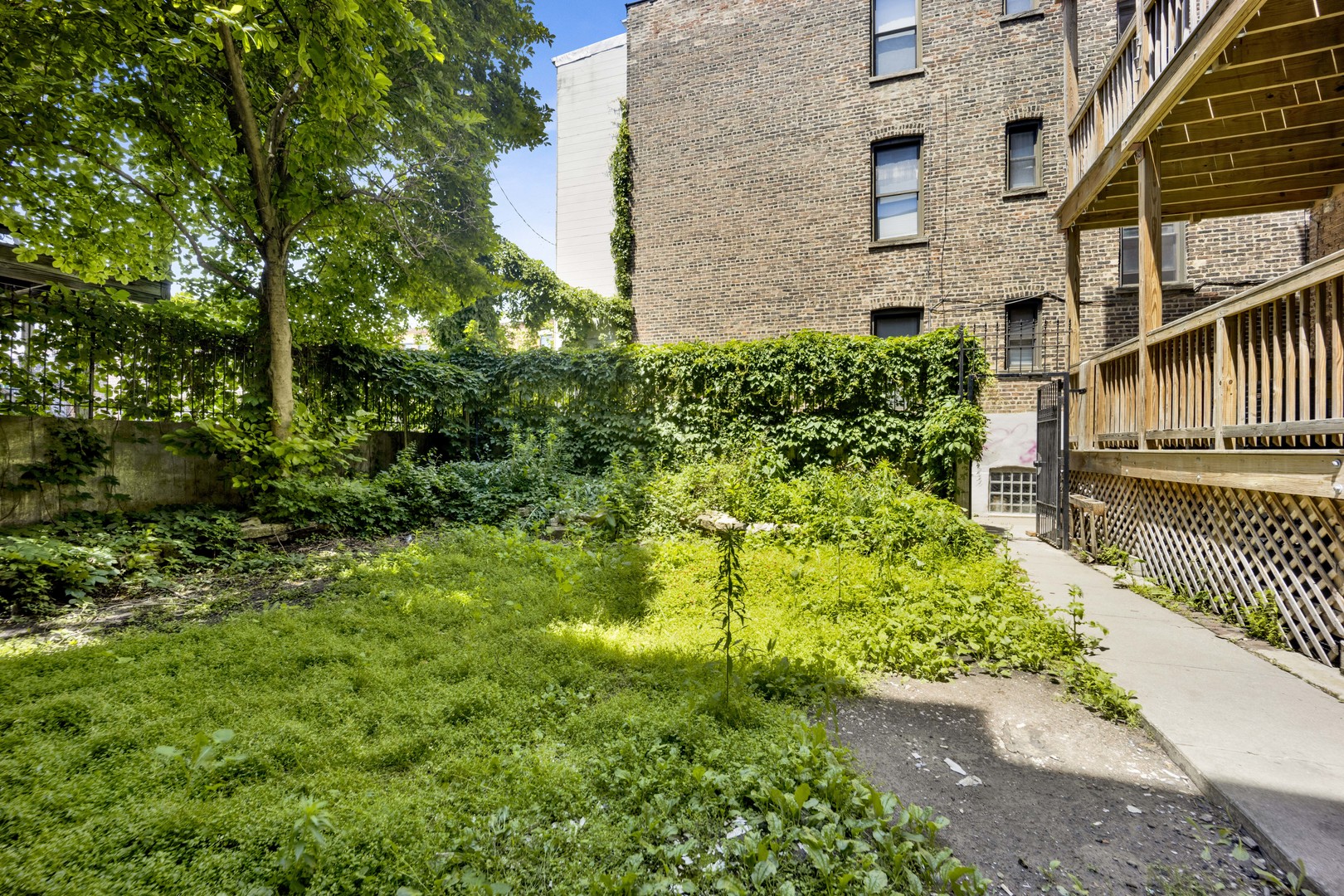 1404 W Flournoy Street Unit: 1