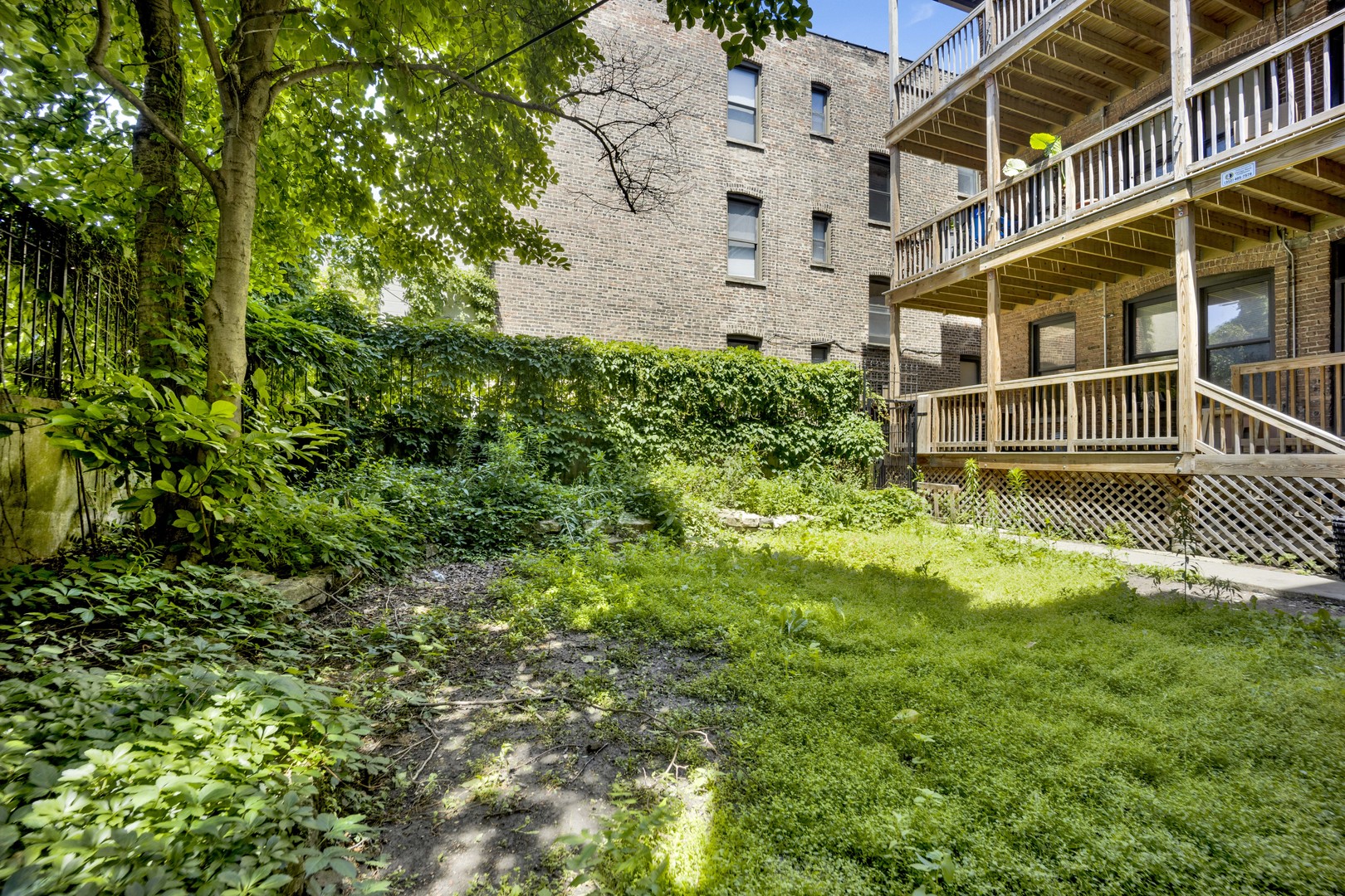 1404 W Flournoy Street Unit: 1