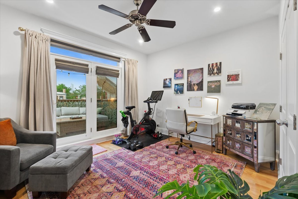867 N Paulina Street Unit: 3S
